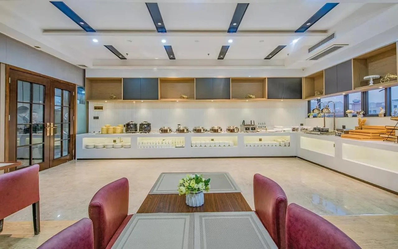 Echarm Hotel Guangzhou Jiahe Helong Branch