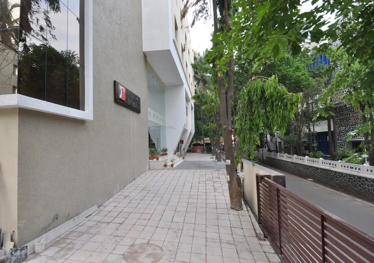 Property building in Tarawade Clarks Inn Pune Property building in Tarawade Clarks Inn Pune