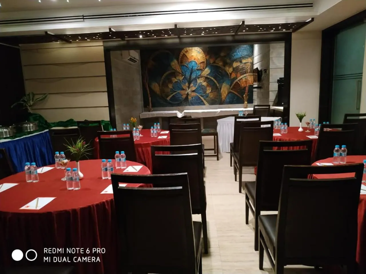 Restaurant/places to eat in Tarawade Clarks Inn Pune