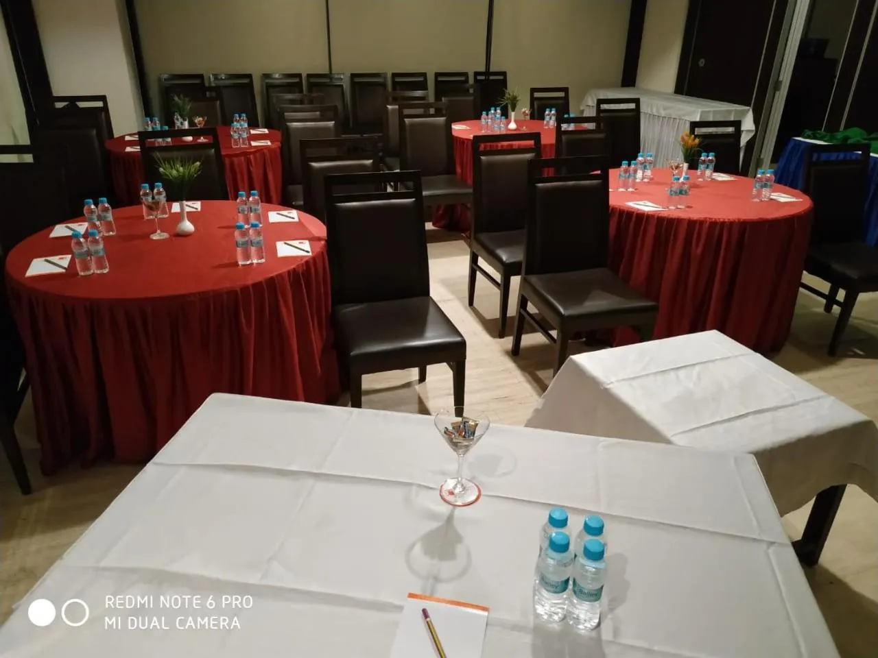 Restaurant/places to eat in Tarawade Clarks Inn Pune