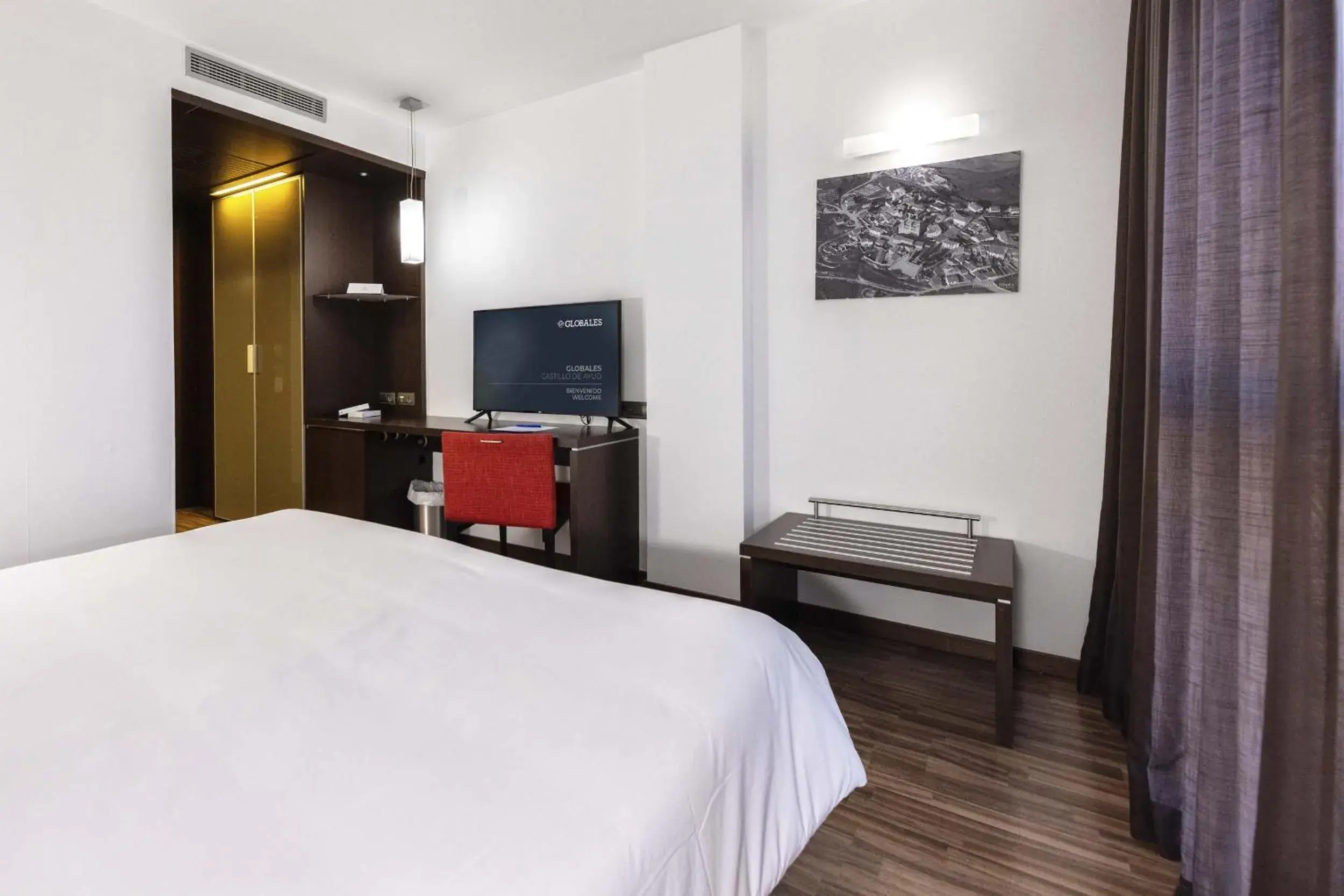 Bedroom, Bed in Globales Castillo de Ayud Bedroom, Bed in Globales Castillo de Ayud