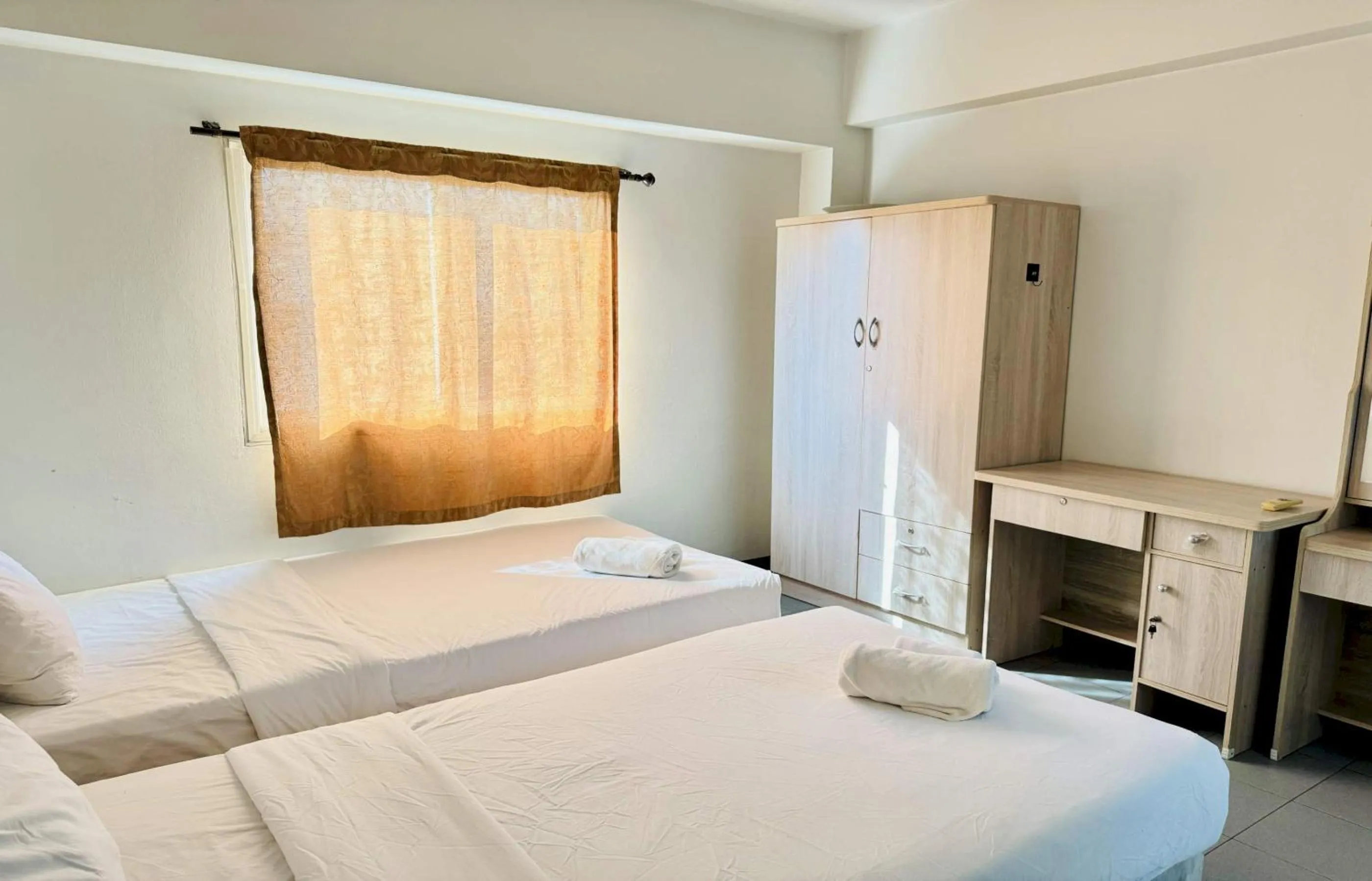 Photo of the whole room, Bed in Hotel O Bupatara Chiangmai