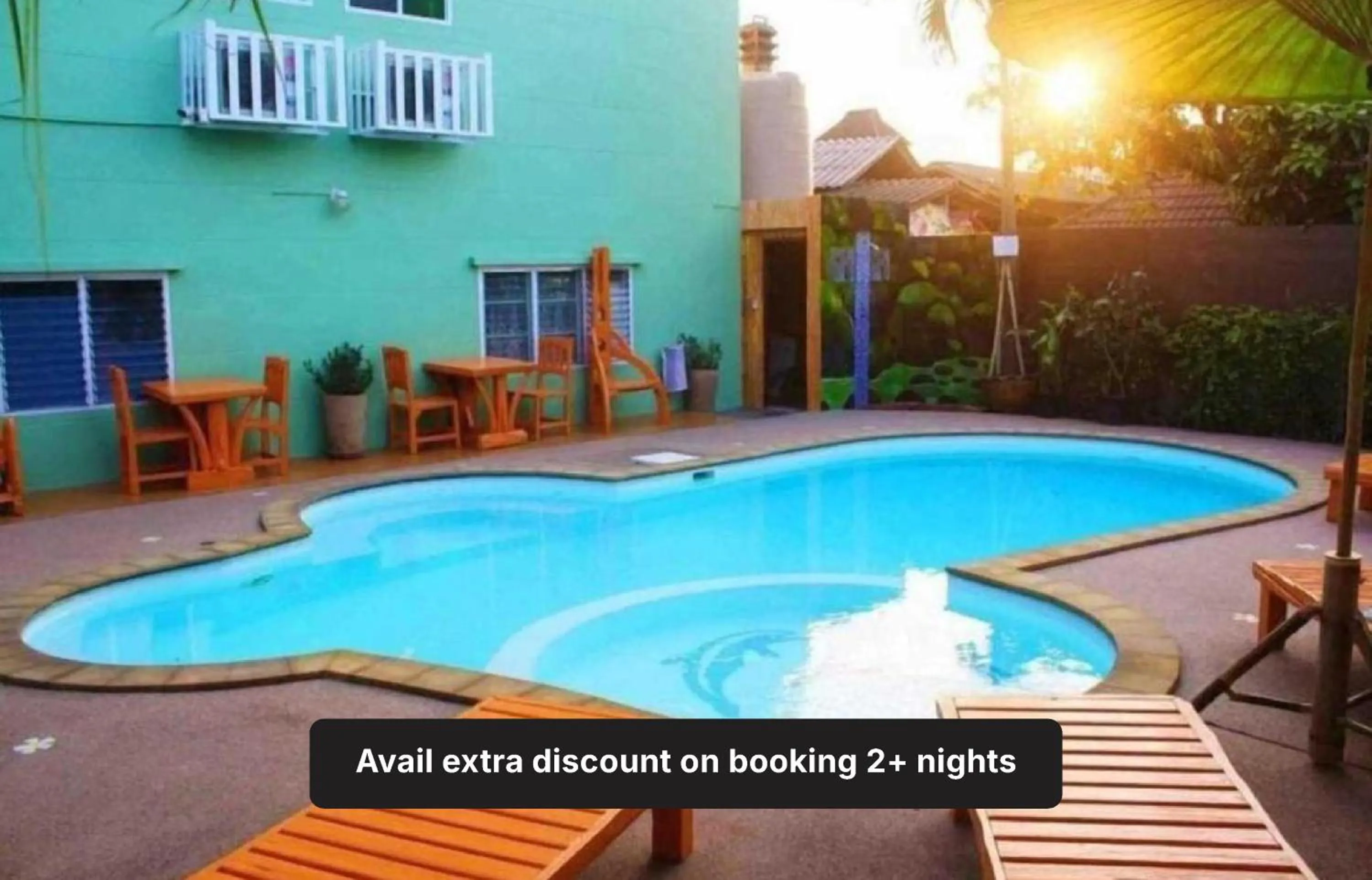 Swimming pool in Hotel O Bupatara Chiangmai