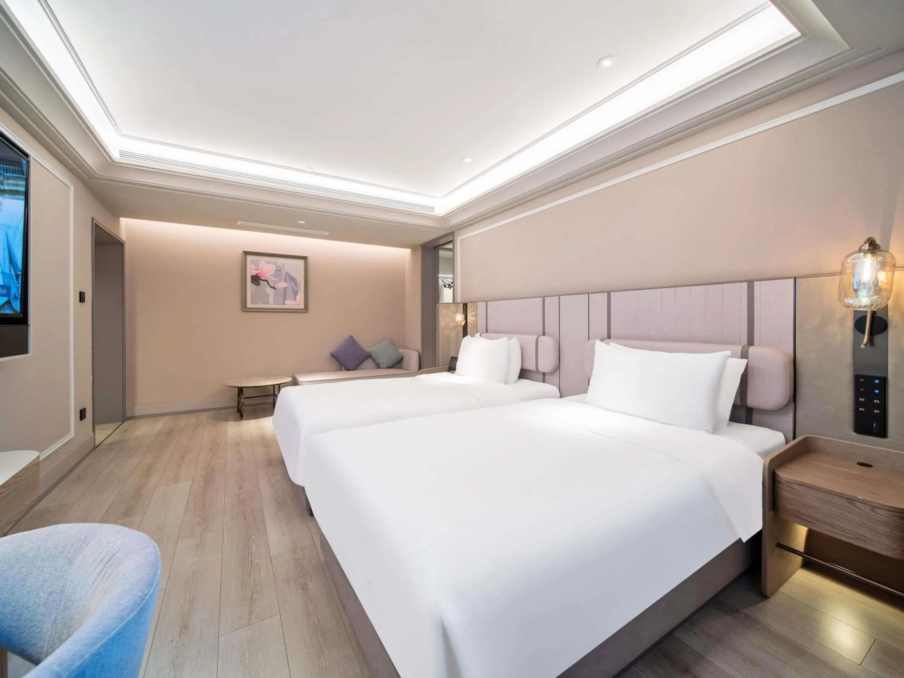 Privilege Twin Room in Mercure Shanghai Lujiazui