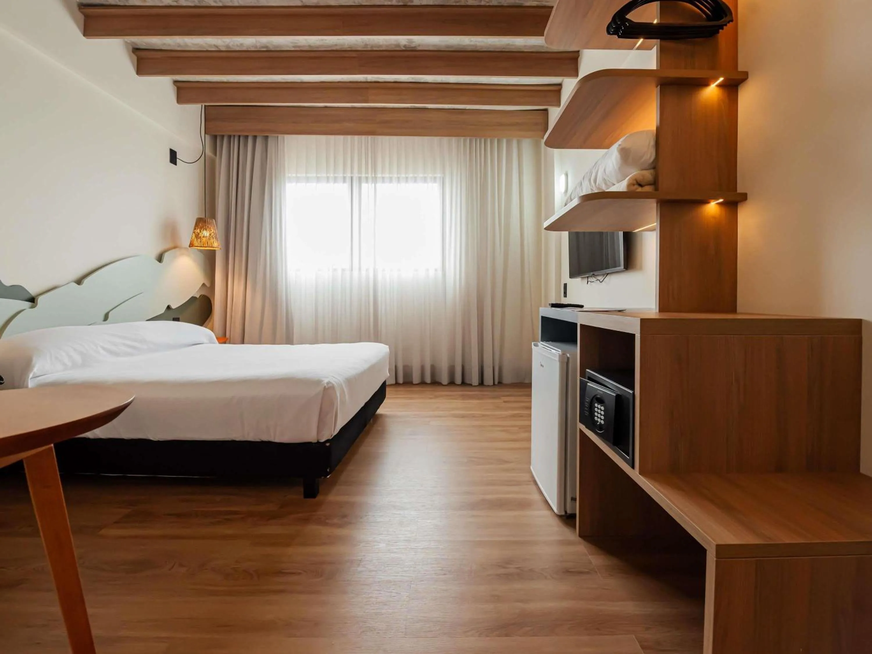 Bedroom, Bed in Ibis Styles Maragogi - O primeiro Ibis Styles pé na areia do Brasil