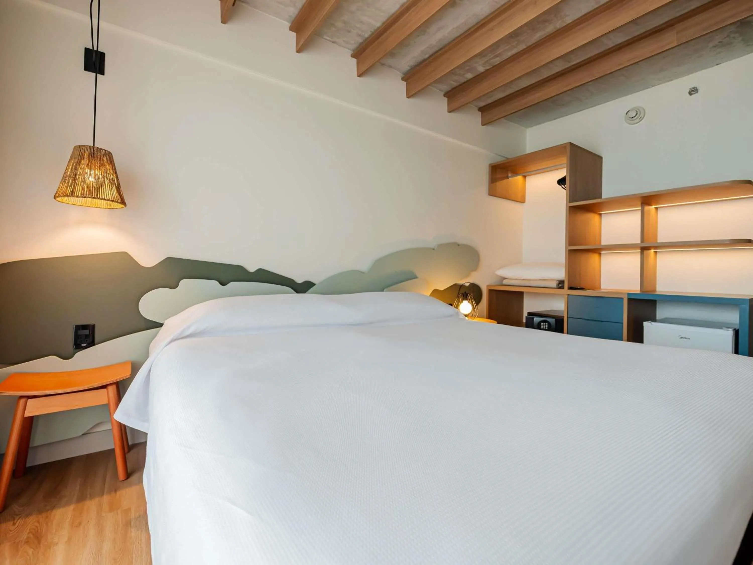 Bedroom, Bed in Ibis Styles Maragogi - O primeiro Ibis Styles pé na areia do Brasil