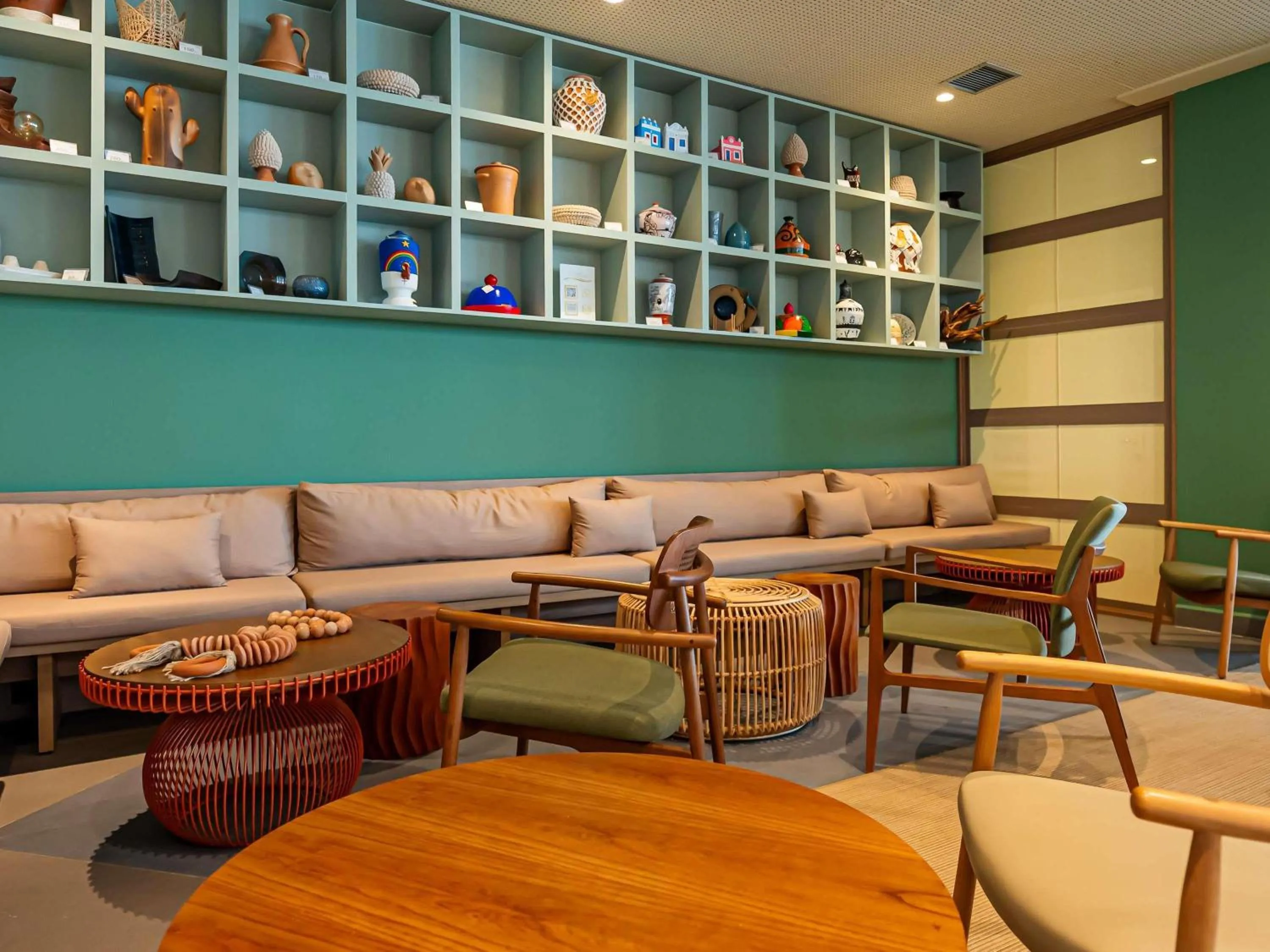 Lounge or bar in Ibis Styles Maragogi - O primeiro Ibis Styles pé na areia do Brasil