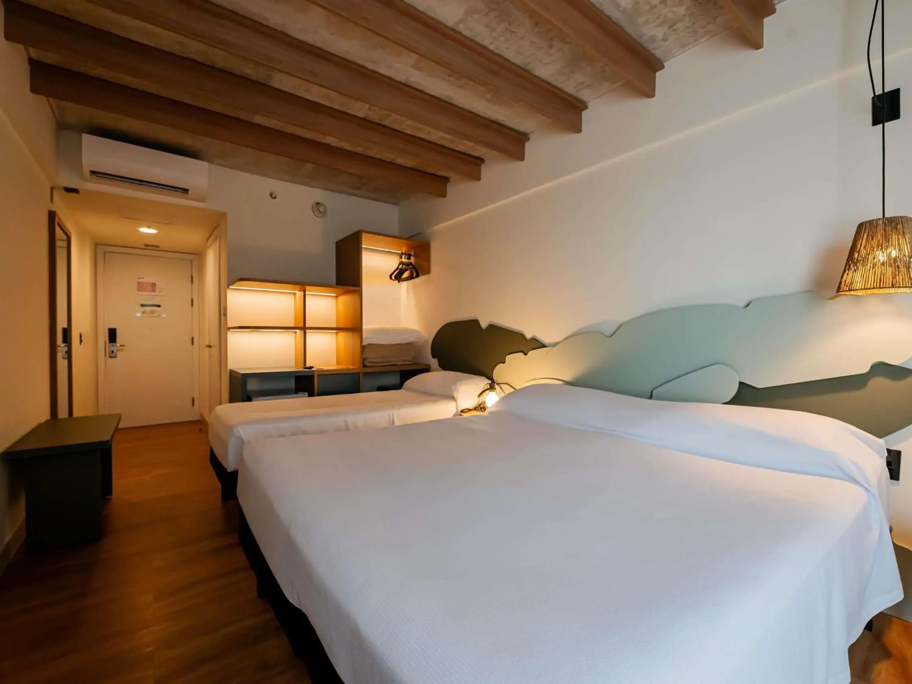 Bedroom, Bed in Ibis Styles Maragogi - O primeiro Ibis Styles pé na areia do Brasil Bedroom, Bed in Ibis Styles Maragogi - O primeiro Ibis Styles pé na areia do Brasil