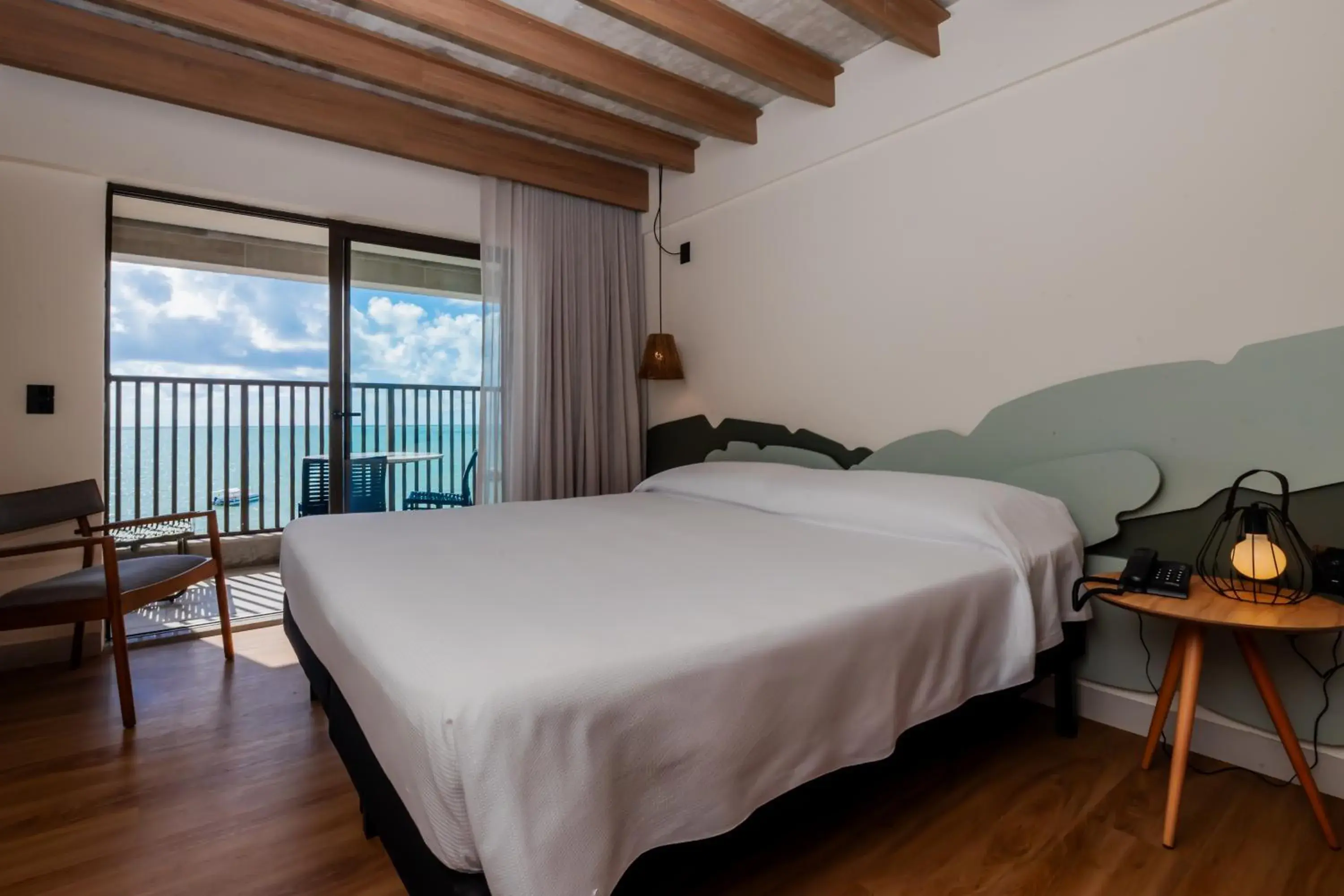 Standard Double Room with Balcony and Sea View in Ibis Styles Maragogi - O primeiro Ibis Styles pé na areia do Brasil Standard Double Room with Balcony and Sea View in Ibis Styles Maragogi - O primeiro Ibis Styles pé na areia do Brasil