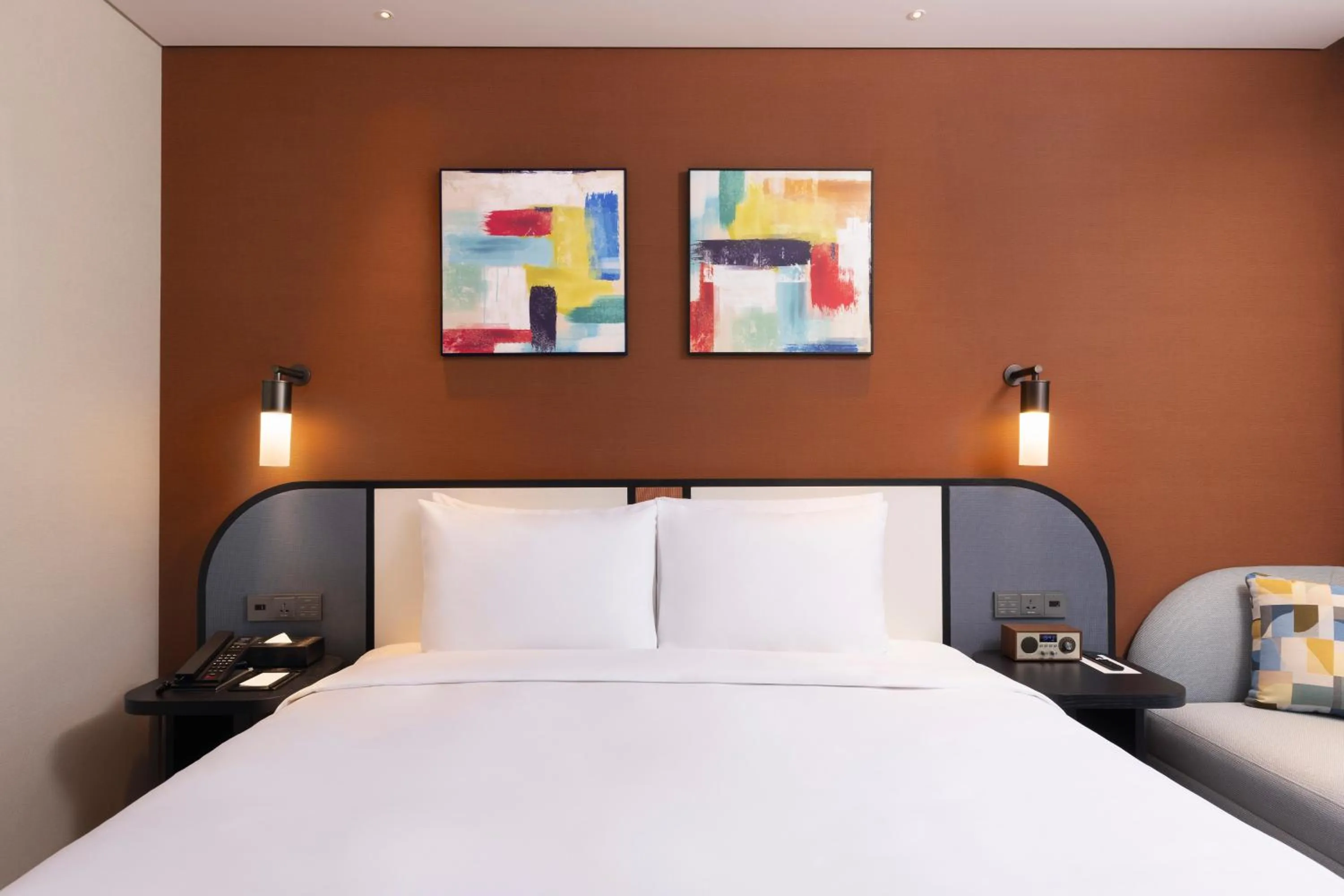 Bed in Mercure Ambassador Seoul Magok