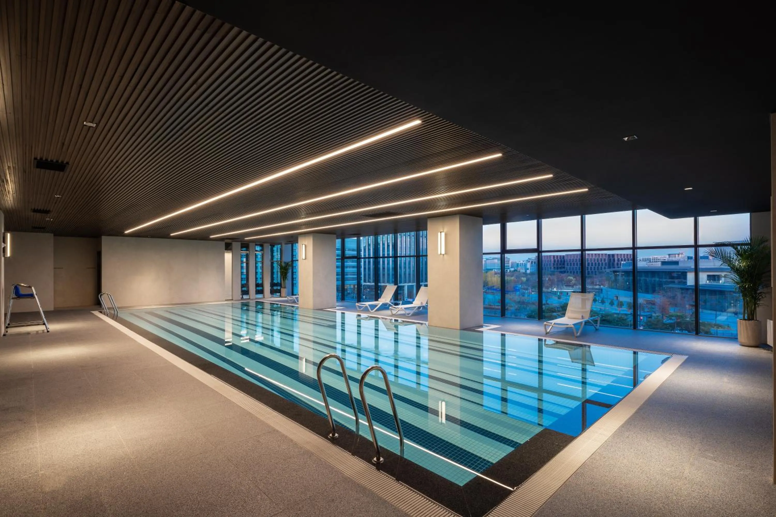Swimming pool in Mercure Ambassador Seoul Magok