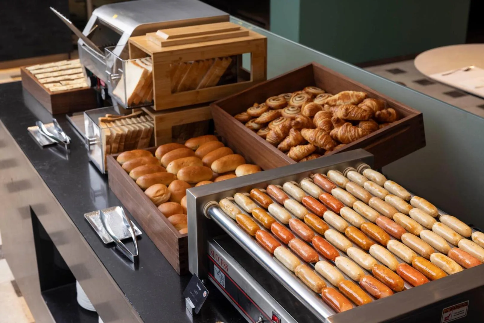 Breakfast in Mercure Ambassador Seoul Magok