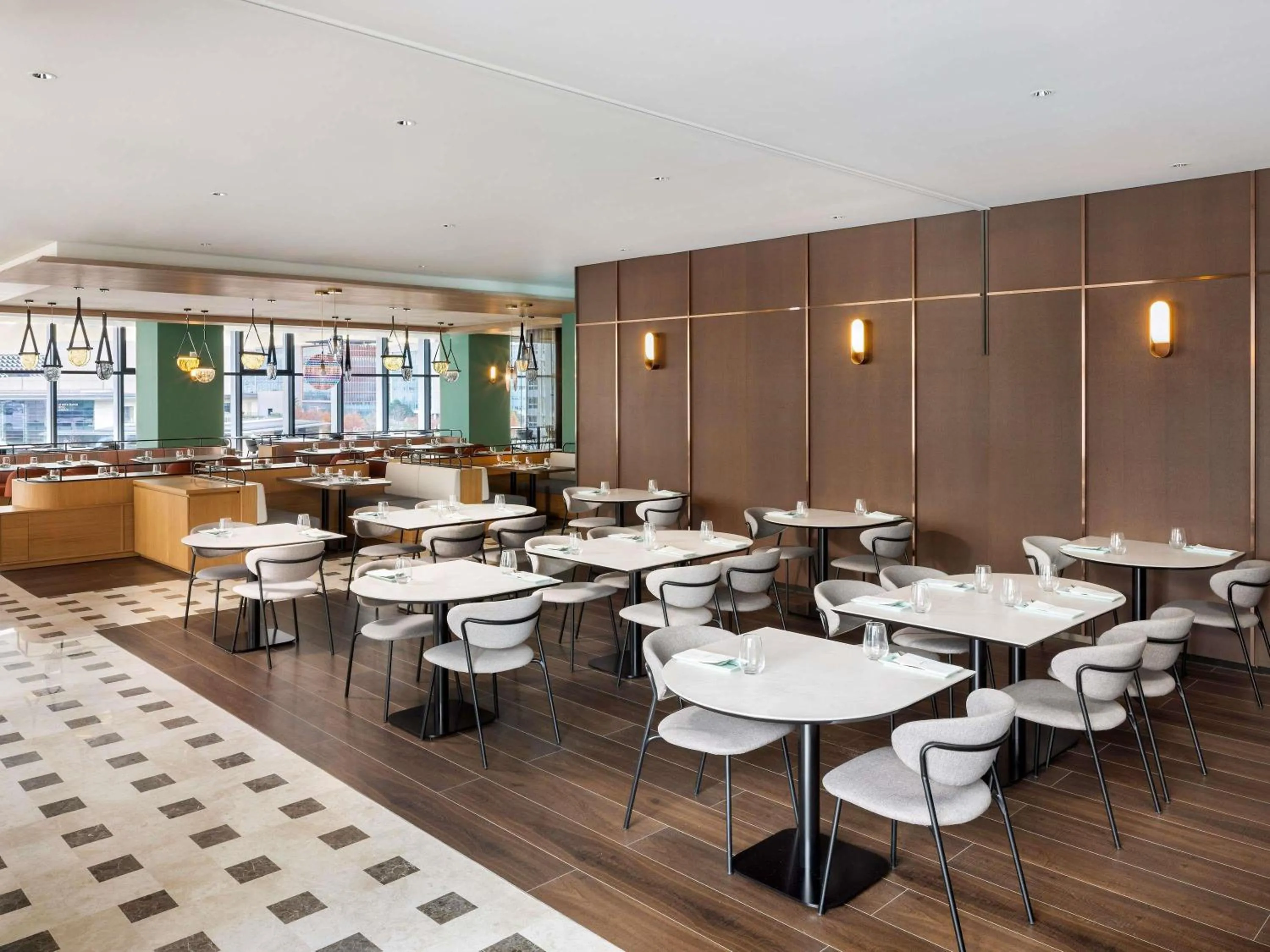 Breakfast in Mercure Ambassador Seoul Magok