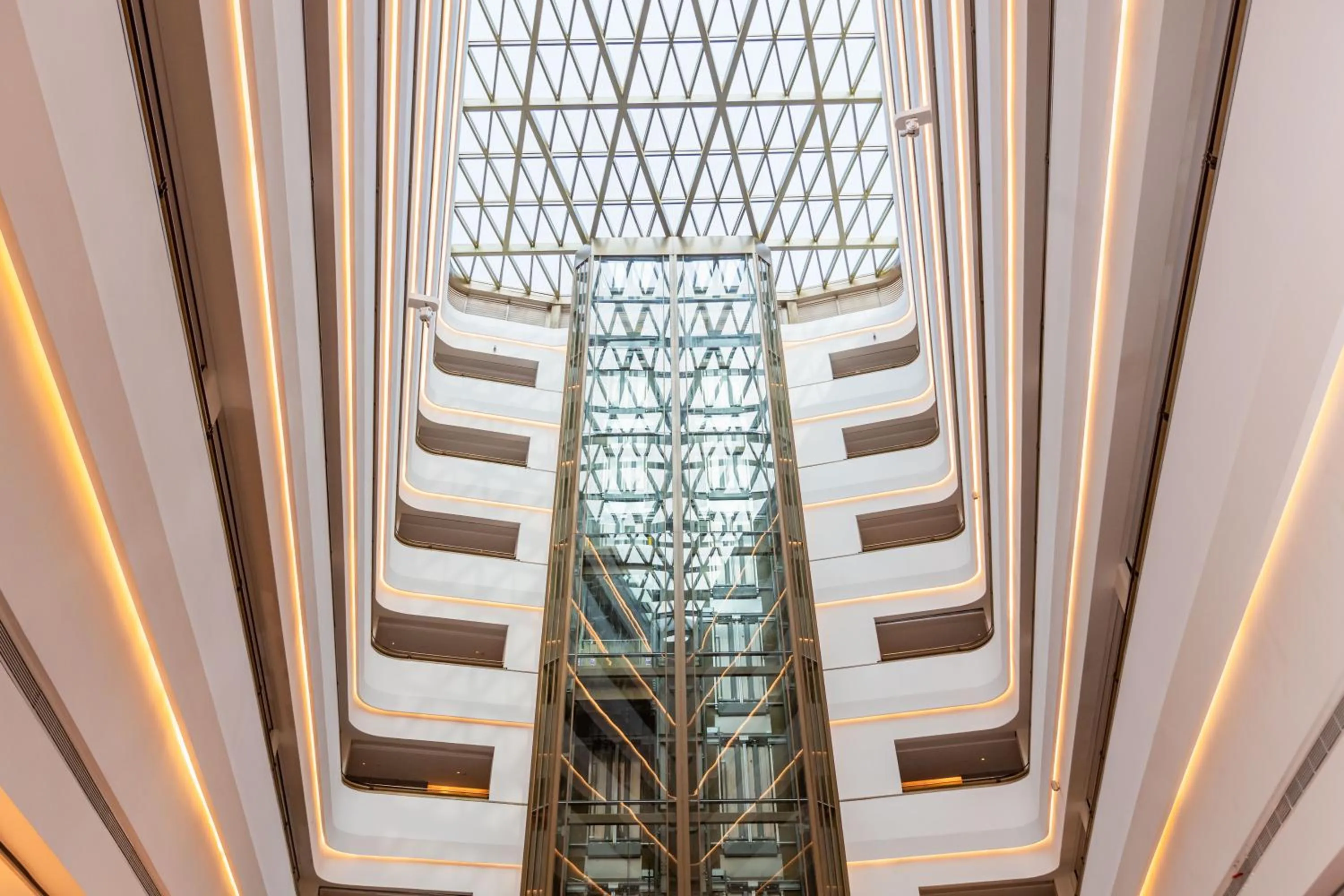 elevator in Grand Mercure Changzhou Luoxi