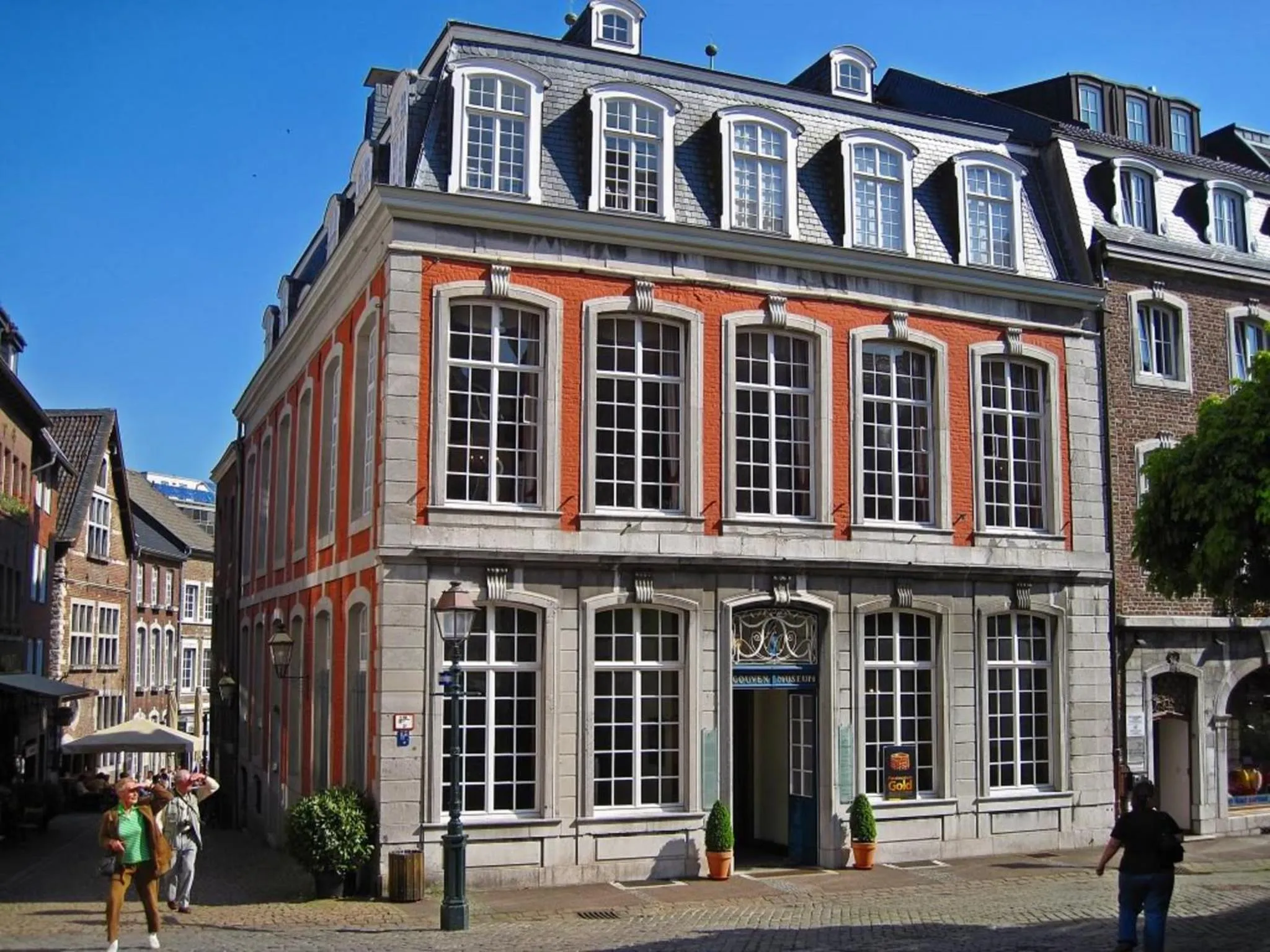 Area and facilities in Hotel Platinium