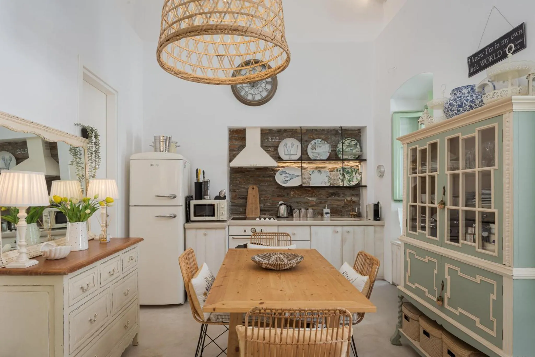Kitchen or kitchenette in Porto Sereno Andros Suites