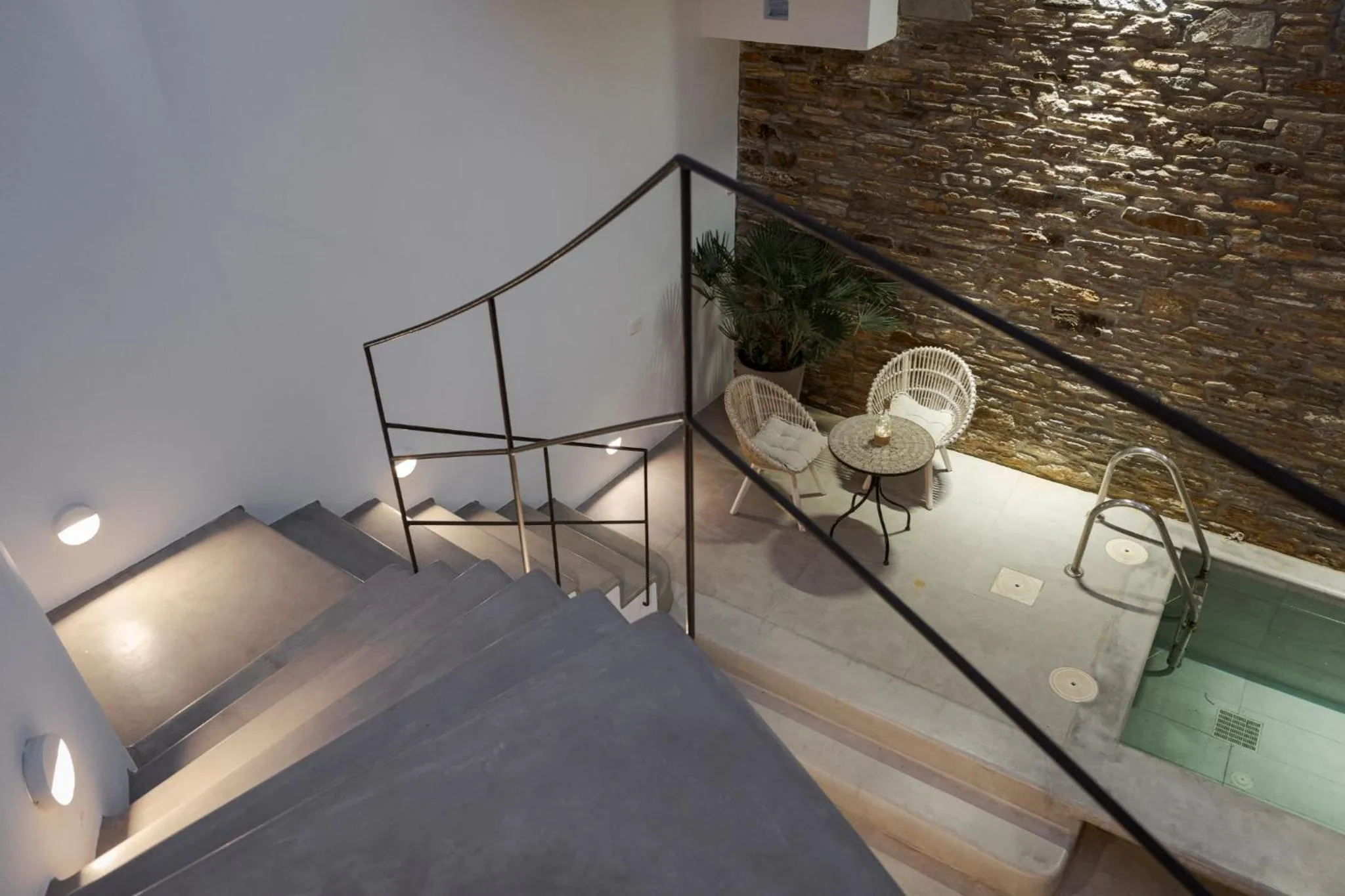 Property building, Bed in Porto Sereno Andros Suites
