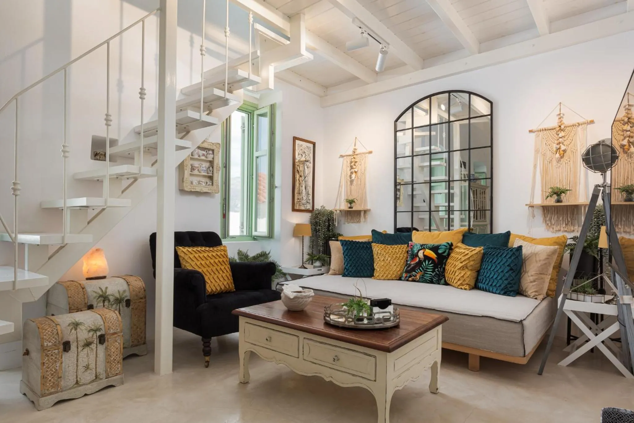 Living room in Porto Sereno Andros Suites