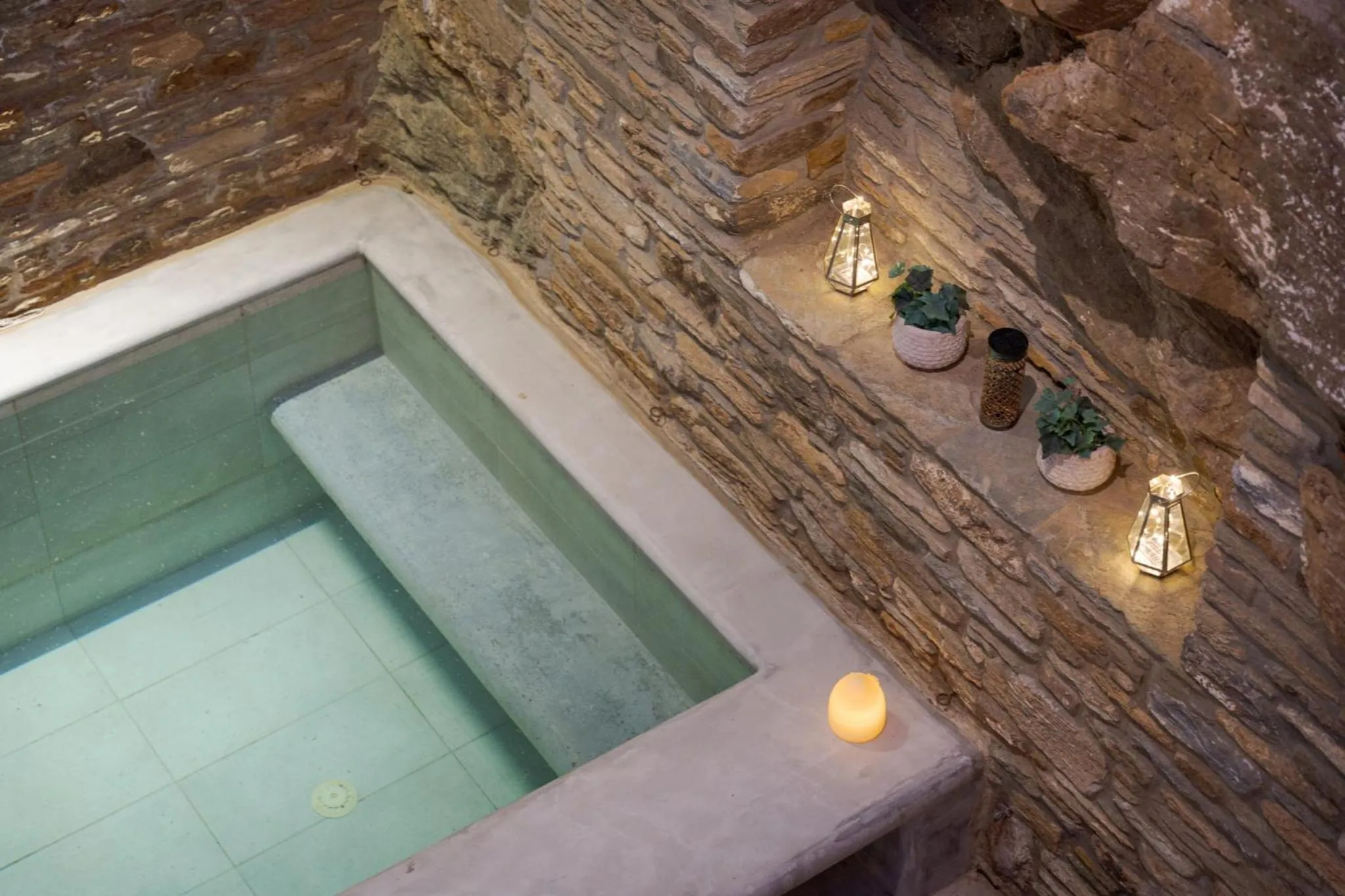 Swimming pool in Porto Sereno Andros Suites