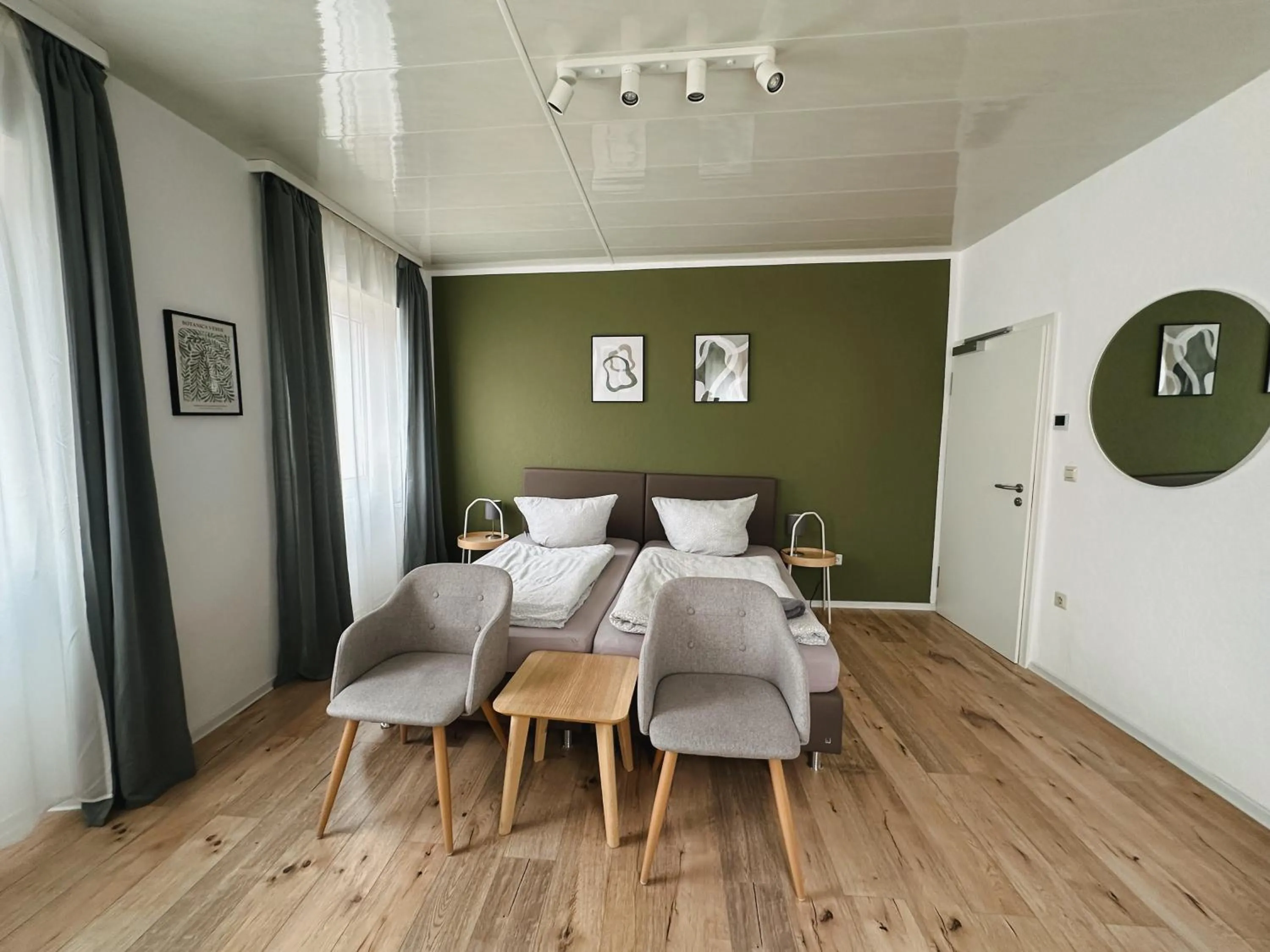 Bed in Hotel Traube Rheinhessen