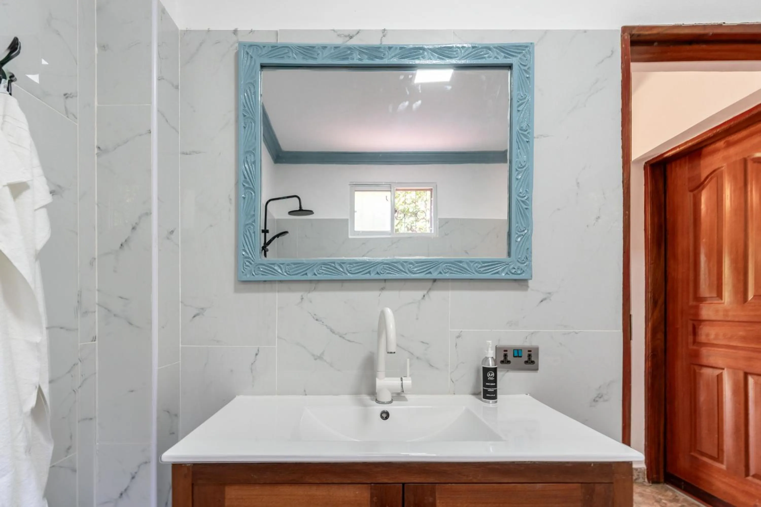 Bathroom in Babylon Gardens Diani