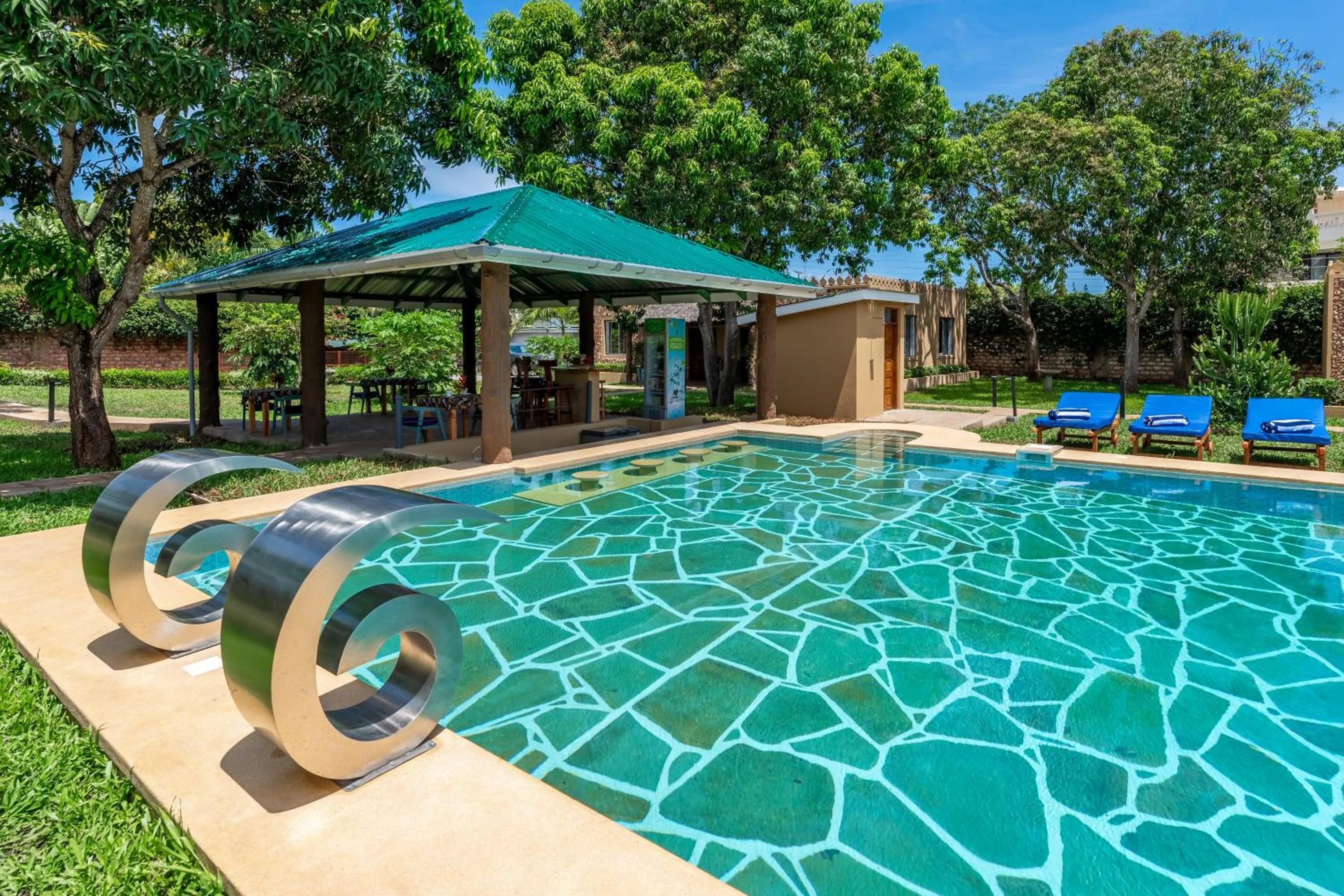 Swimming pool in Babylon Gardens Diani
