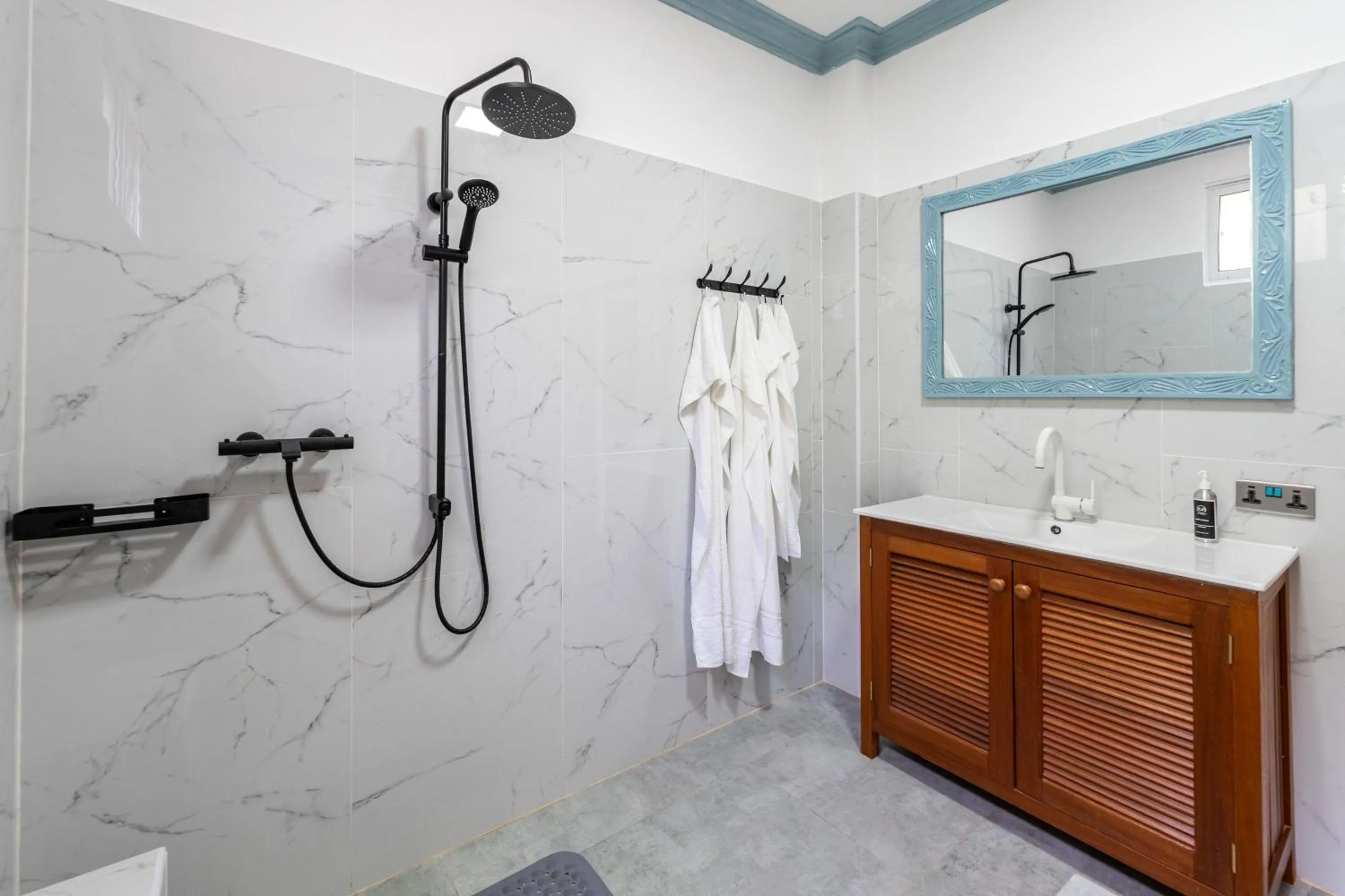 Bathroom in Babylon Gardens Diani