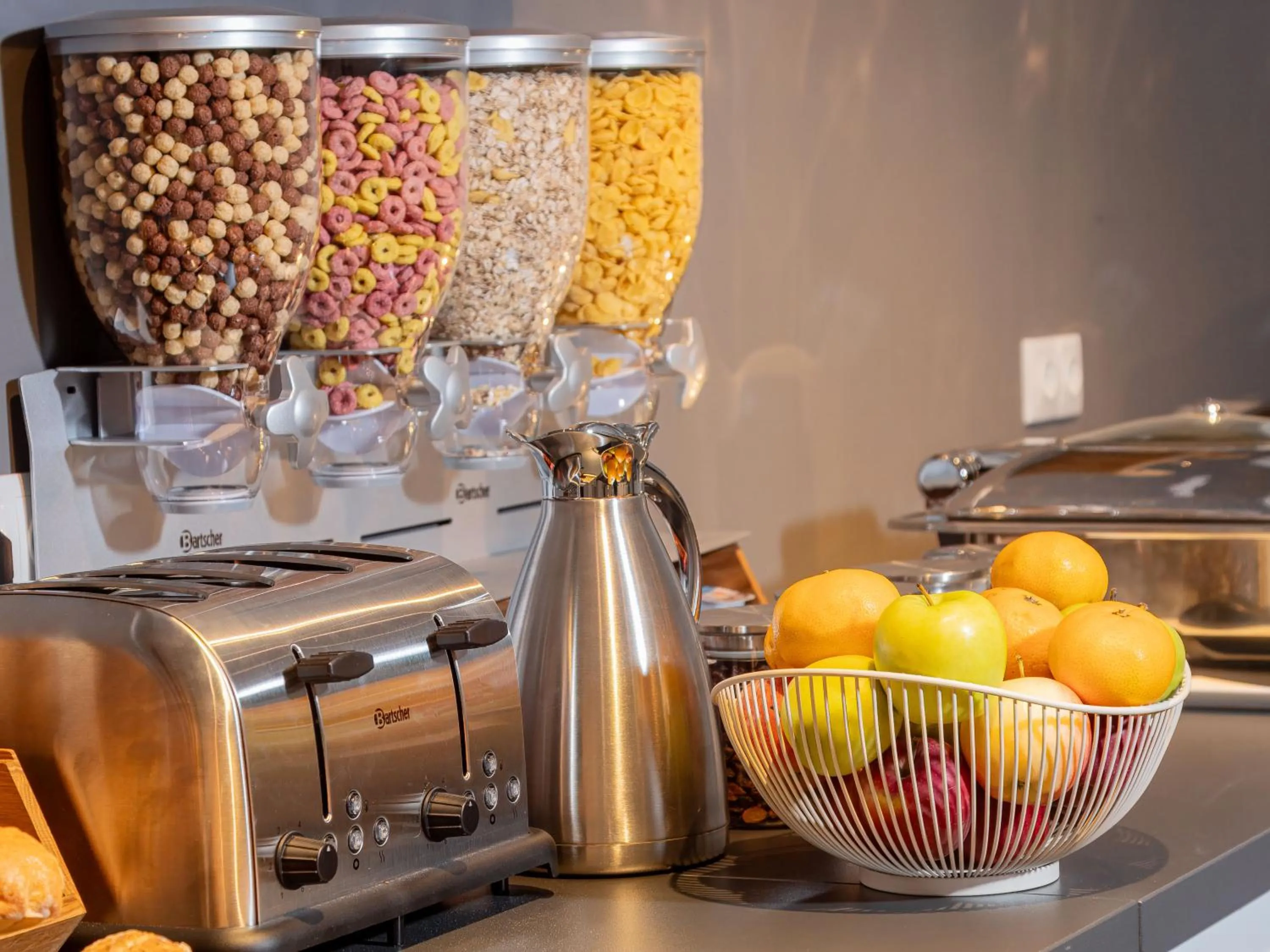 Buffet breakfast in TA Collection Hotel