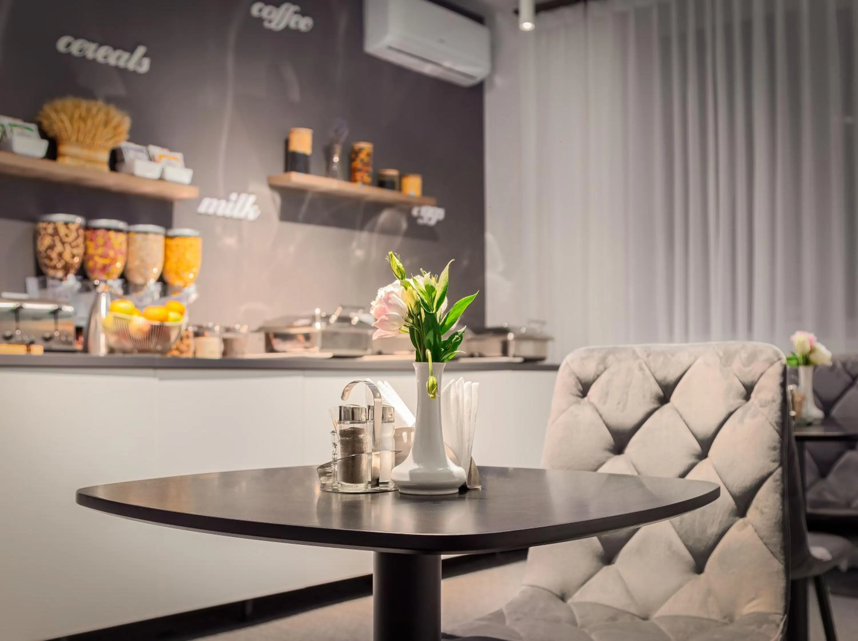 Breakfast in TA Collection Hotel