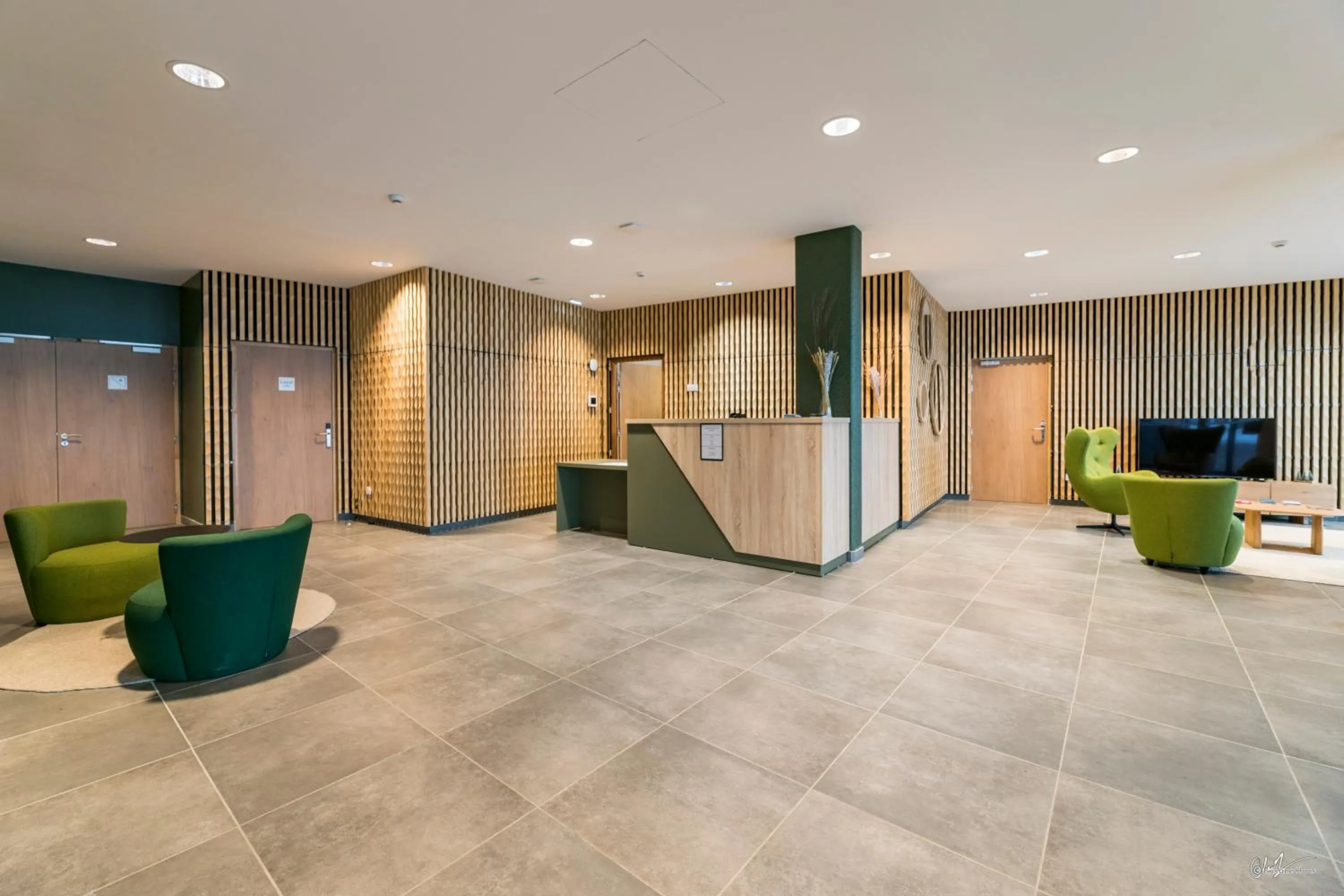 Lobby or reception in Lagrange Vacances Le Cristal de Piau