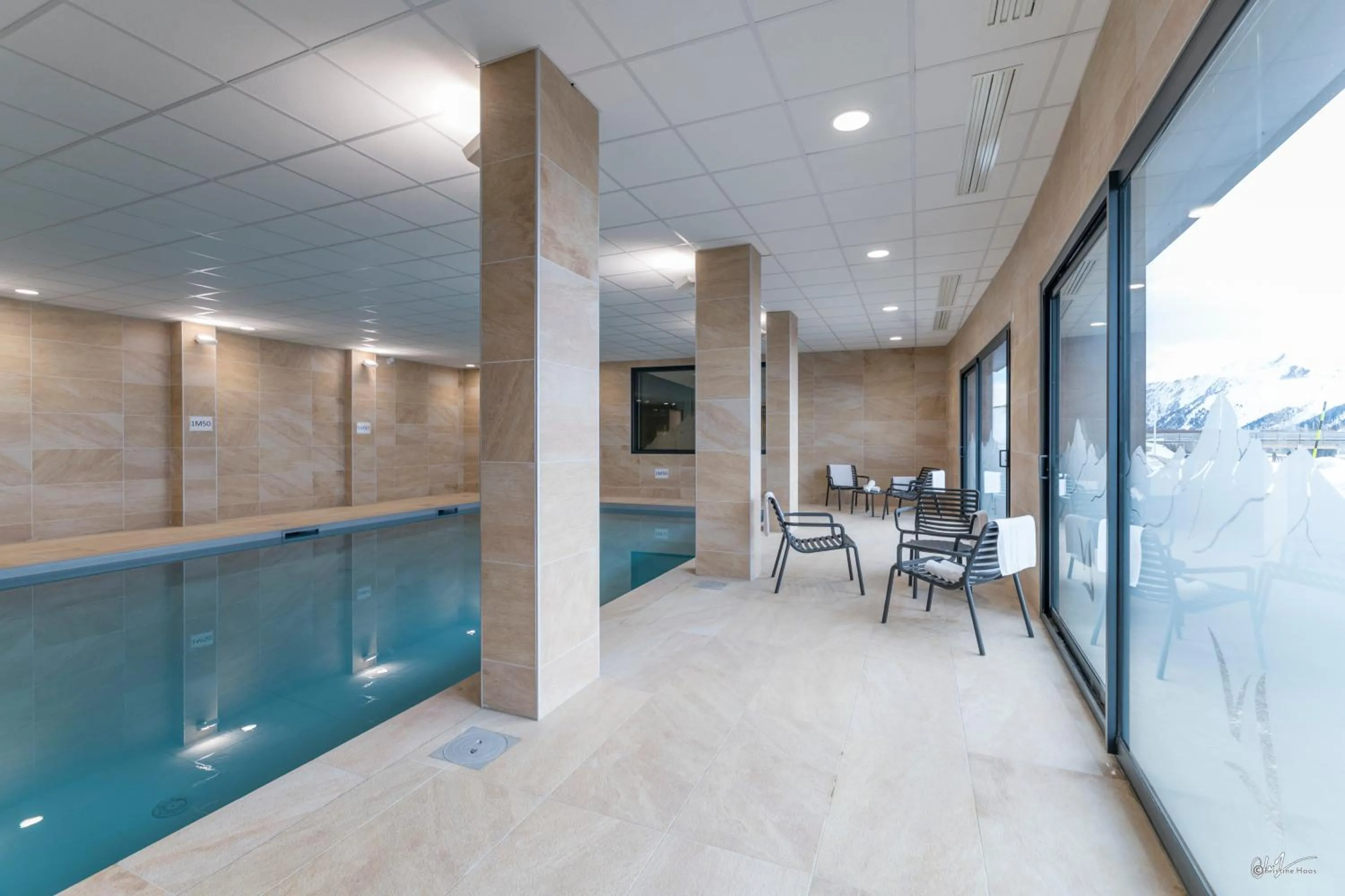 Swimming pool in Lagrange Vacances Le Cristal de Piau