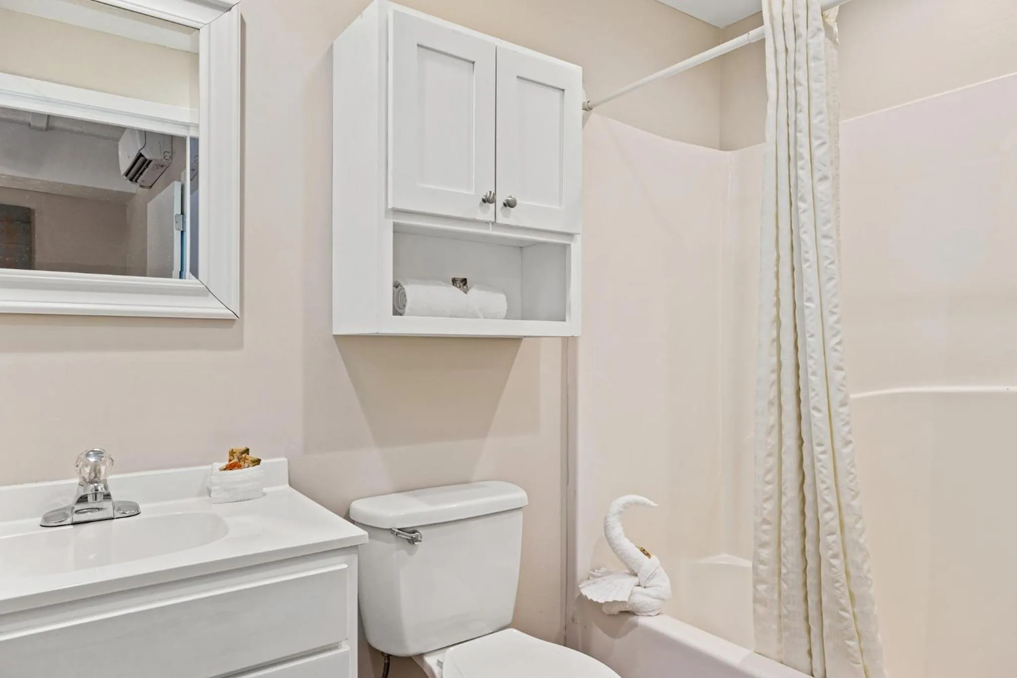 Sandpiper Beacon Beach Resort