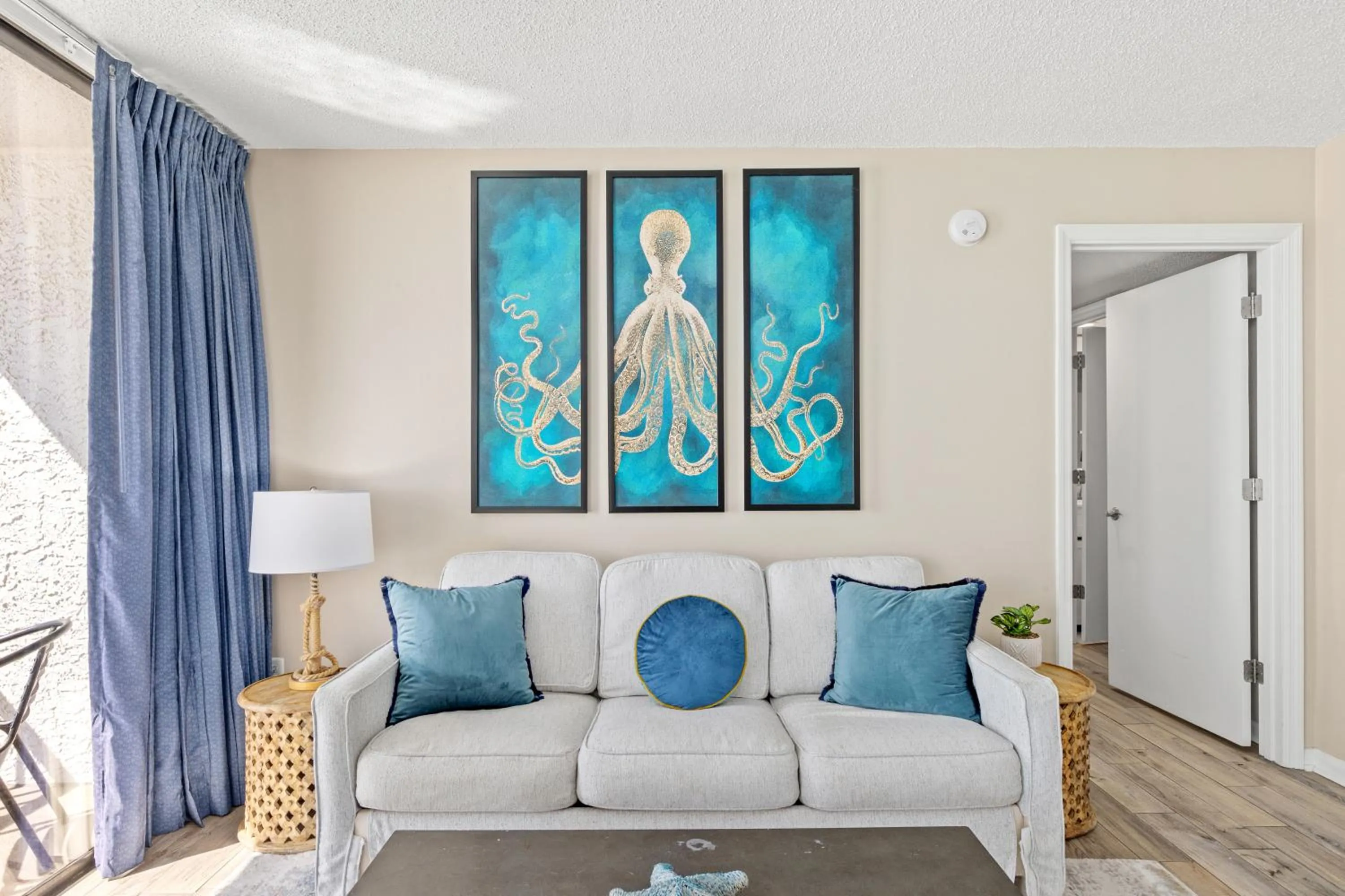 Sandpiper Beacon Beach Resort