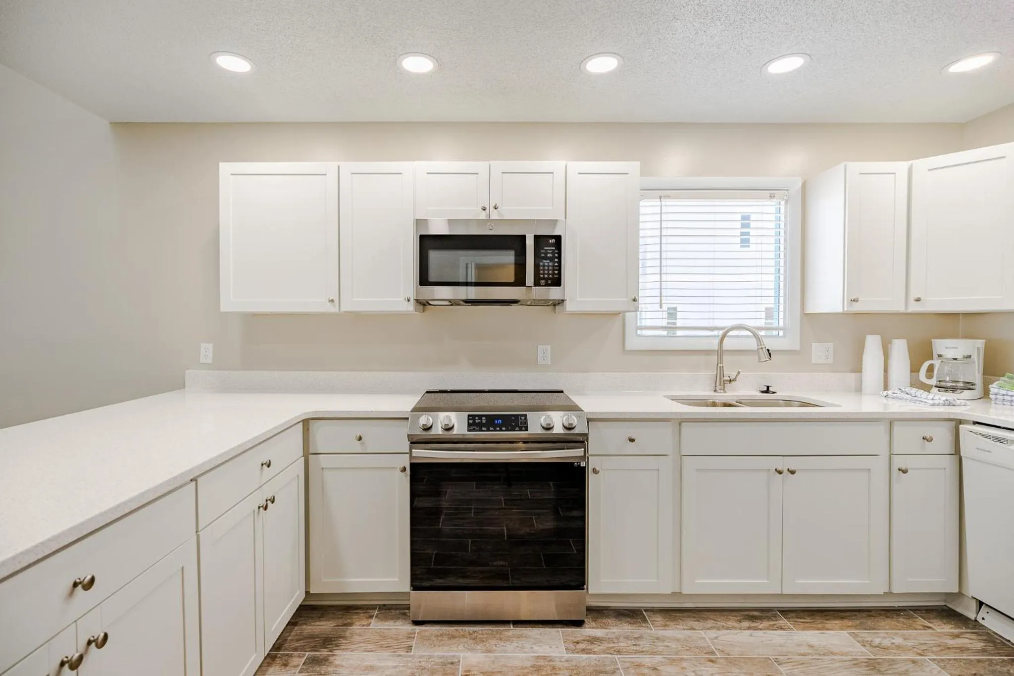 Sandpiper Beacon Beach Resort