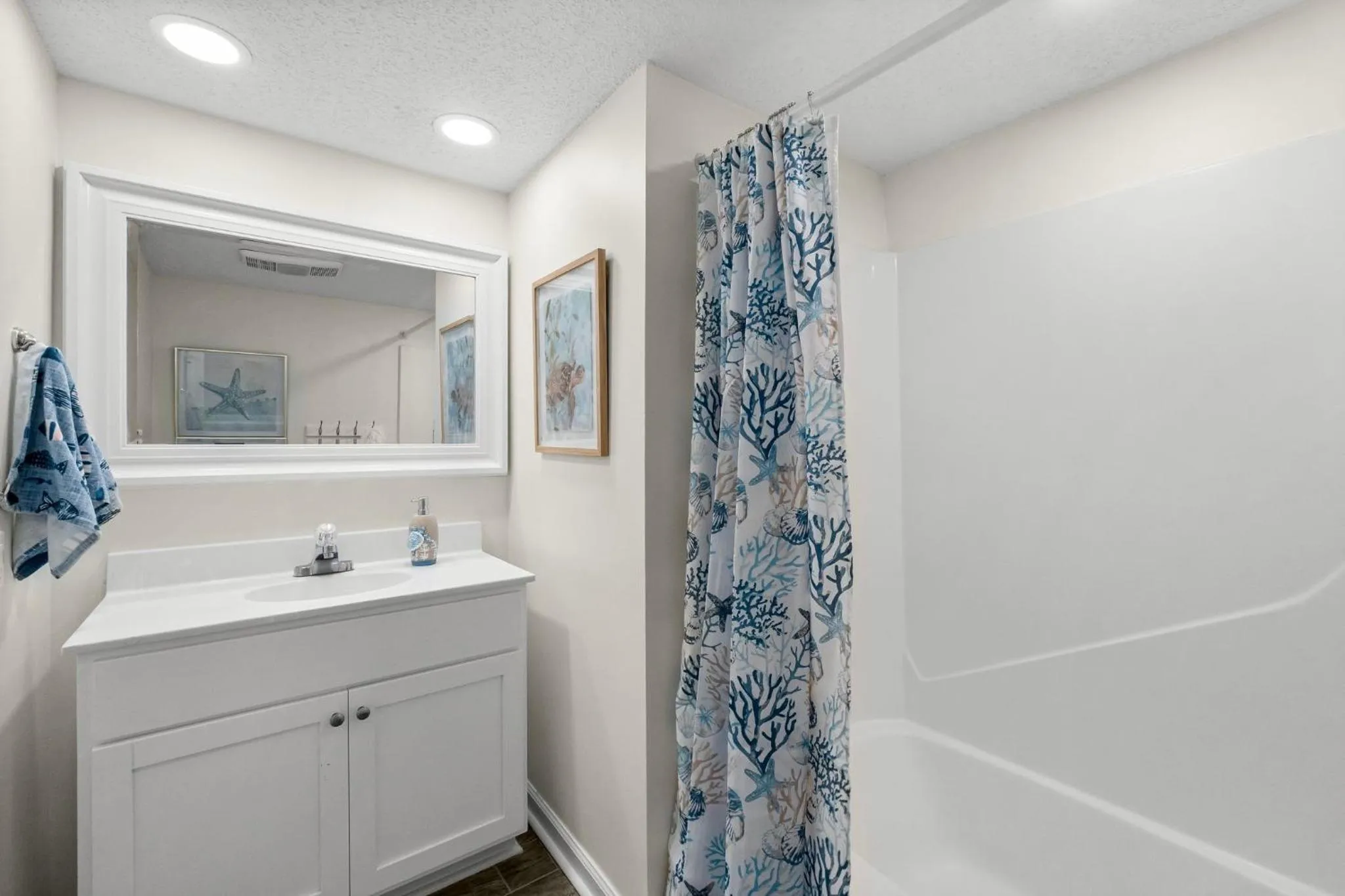 Sandpiper Beacon Beach Resort