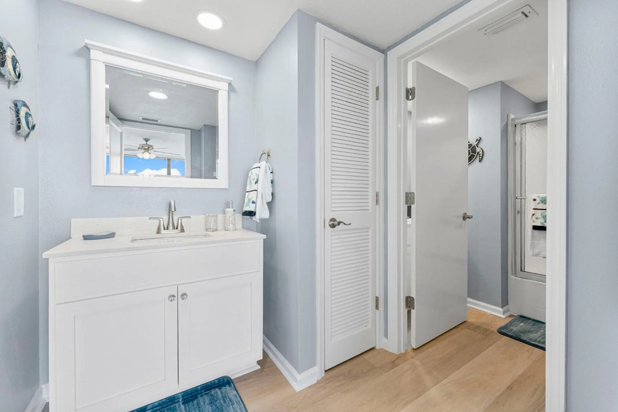 Sandpiper Beacon Beach Resort