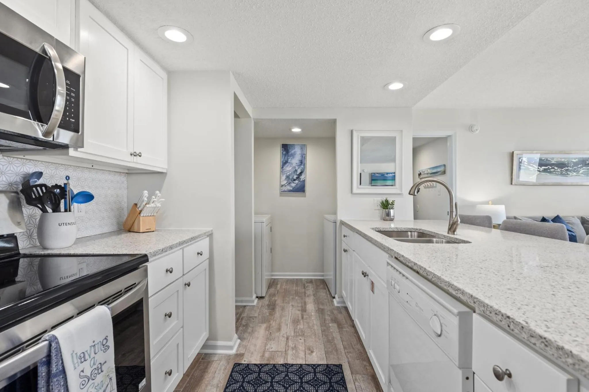 Sandpiper Beacon Beach Resort