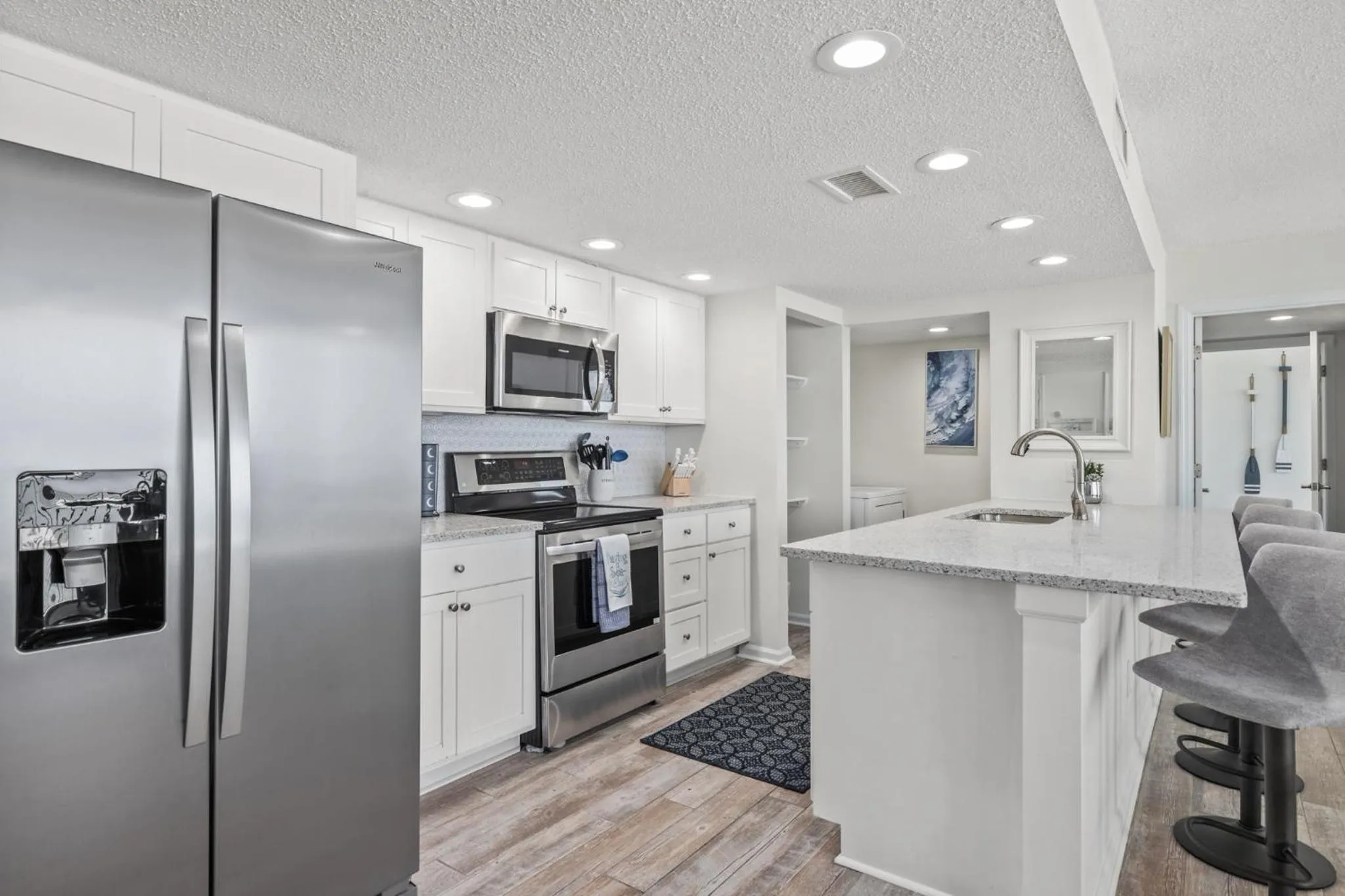 Sandpiper Beacon Beach Resort