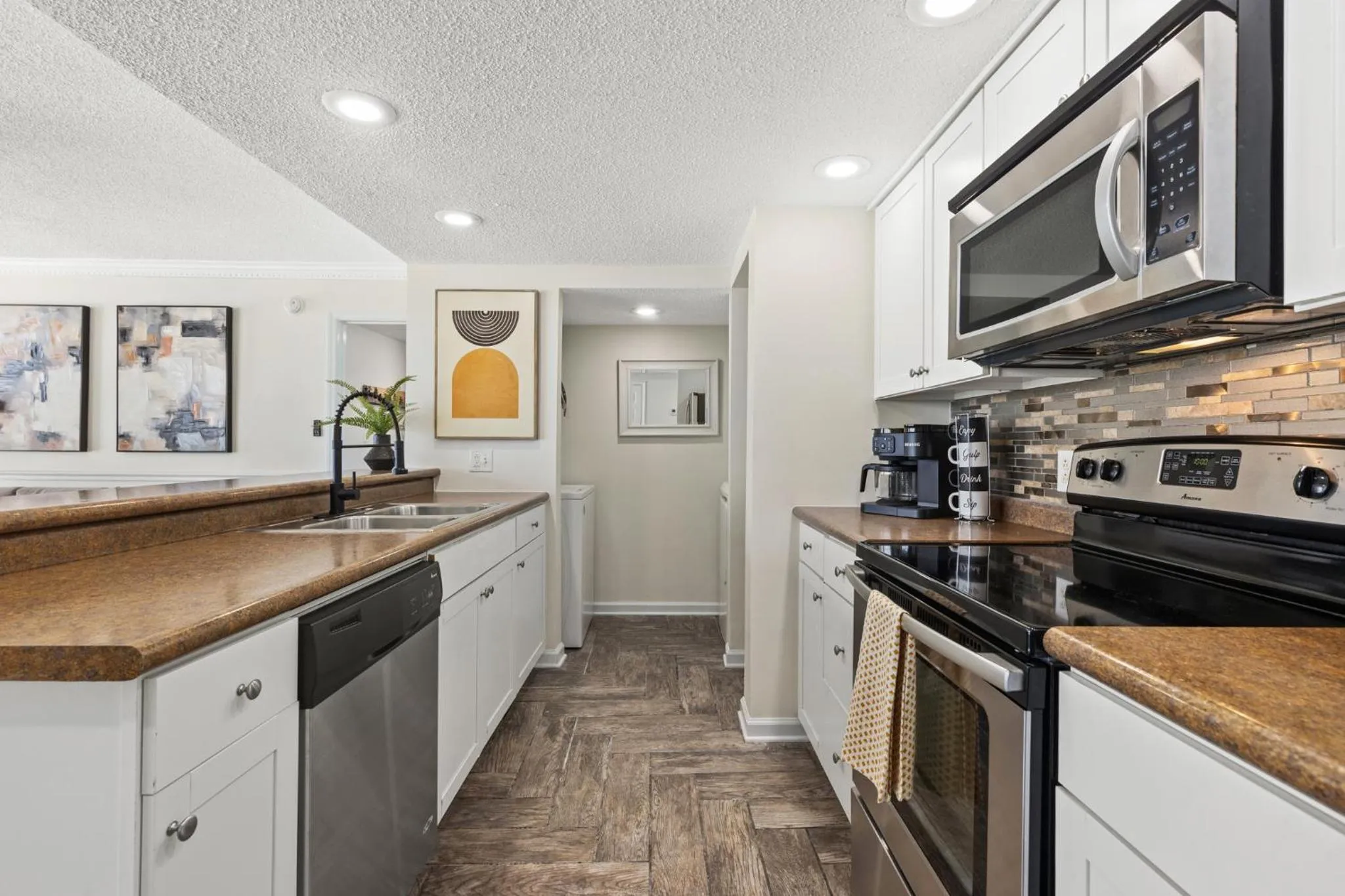 Sandpiper Beacon Beach Resort