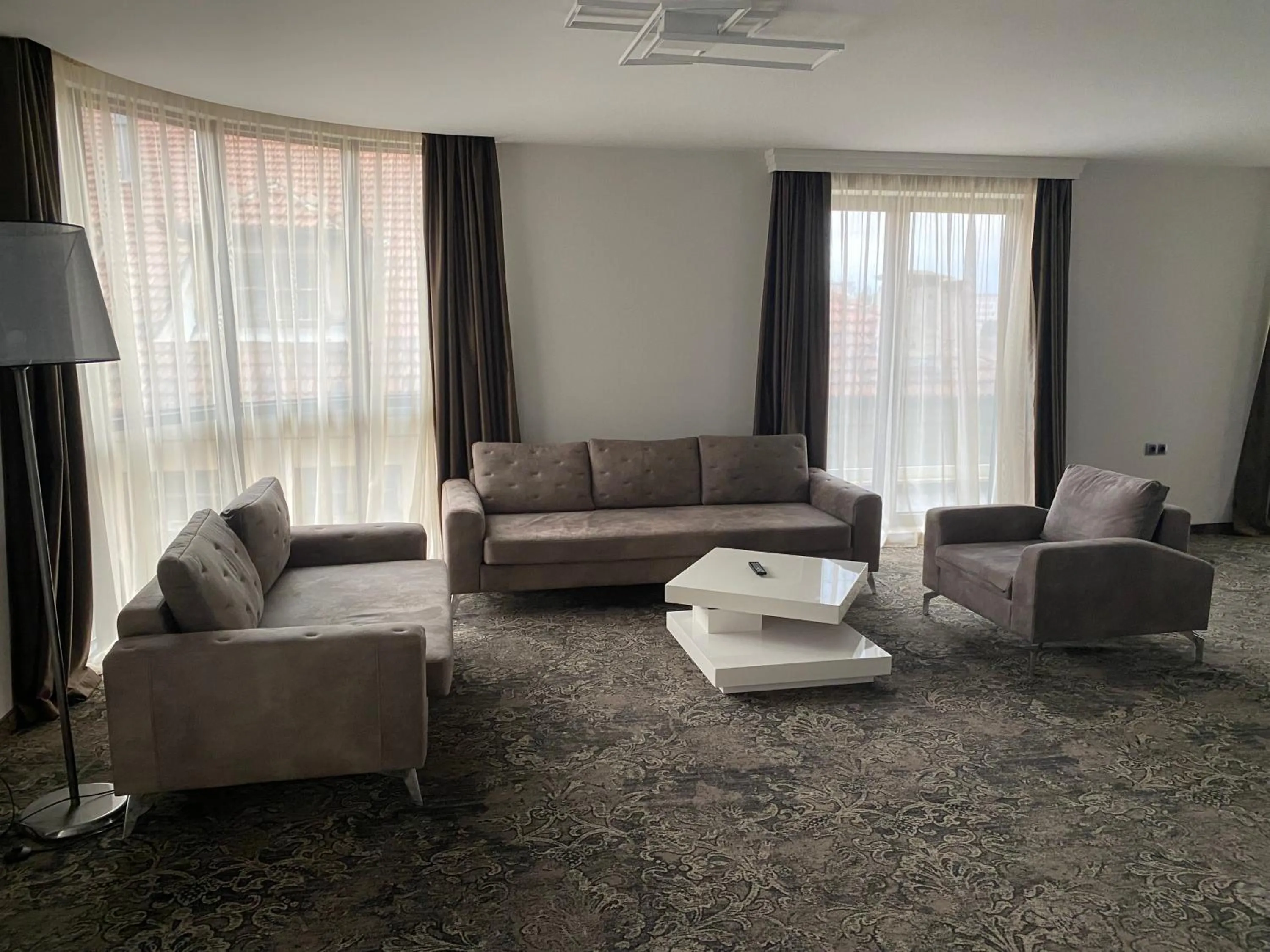 Seating area in Hotel Royal Plovdiv