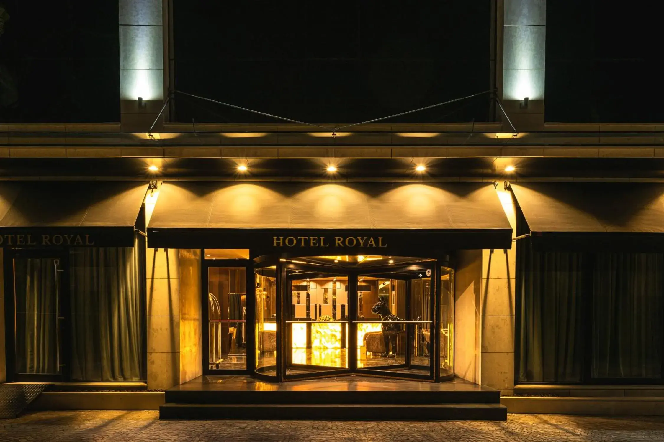 Property building in Hotel Royal Plovdiv Property building in Hotel Royal Plovdiv