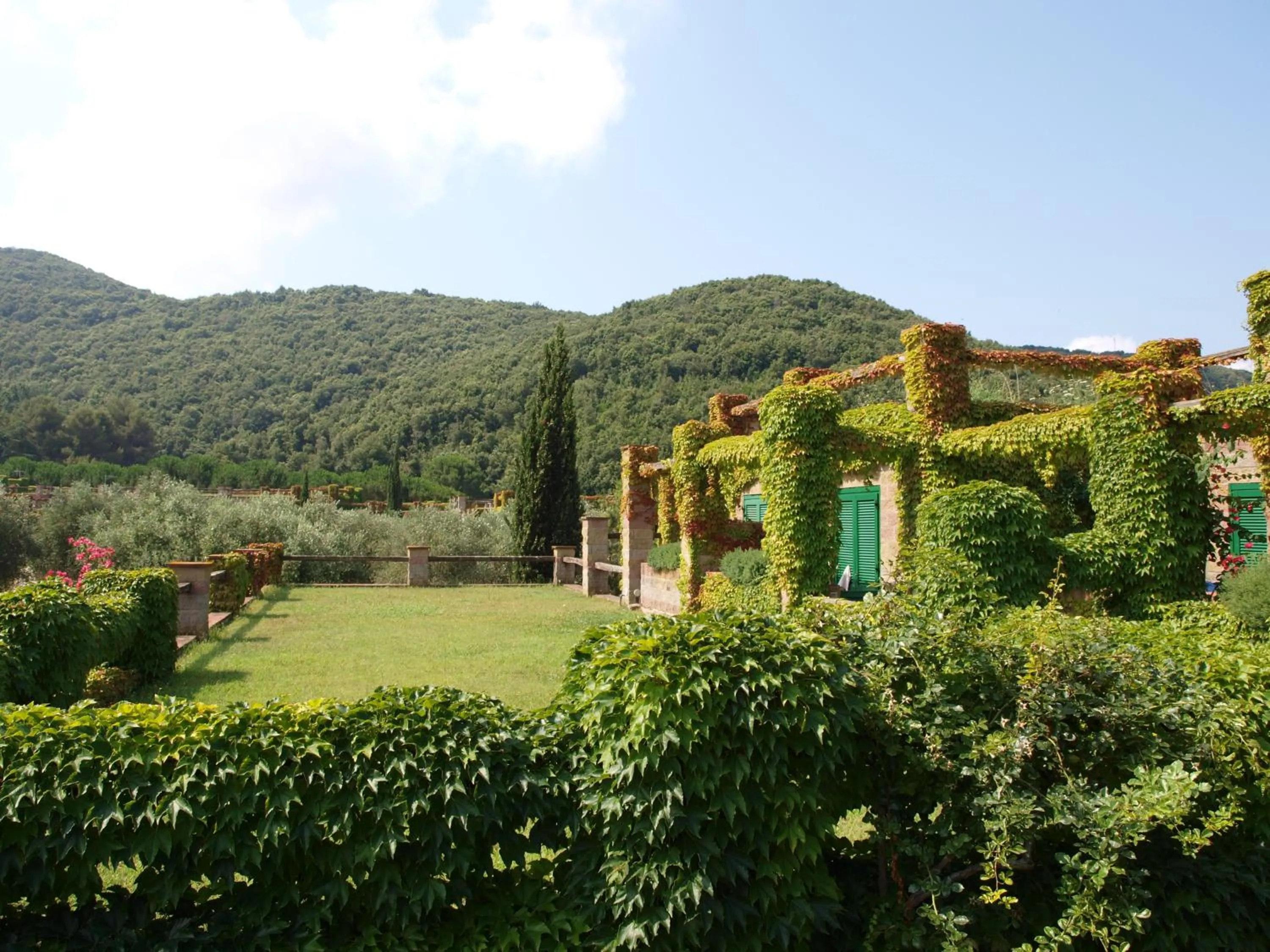 Garden in Hotel & Resort Sant'Anna Del Volterraio