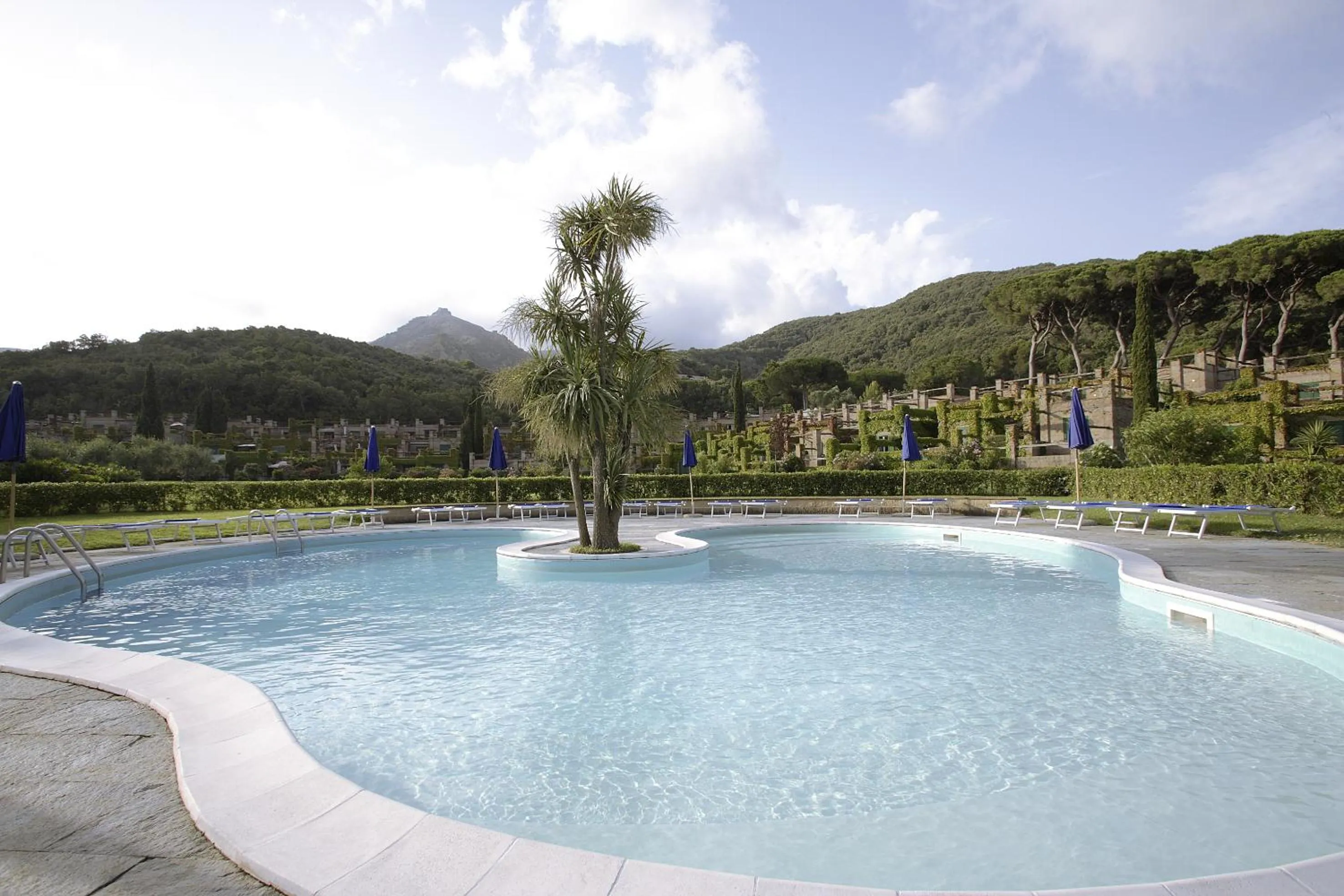 Swimming pool in Hotel & Resort Sant'Anna Del Volterraio