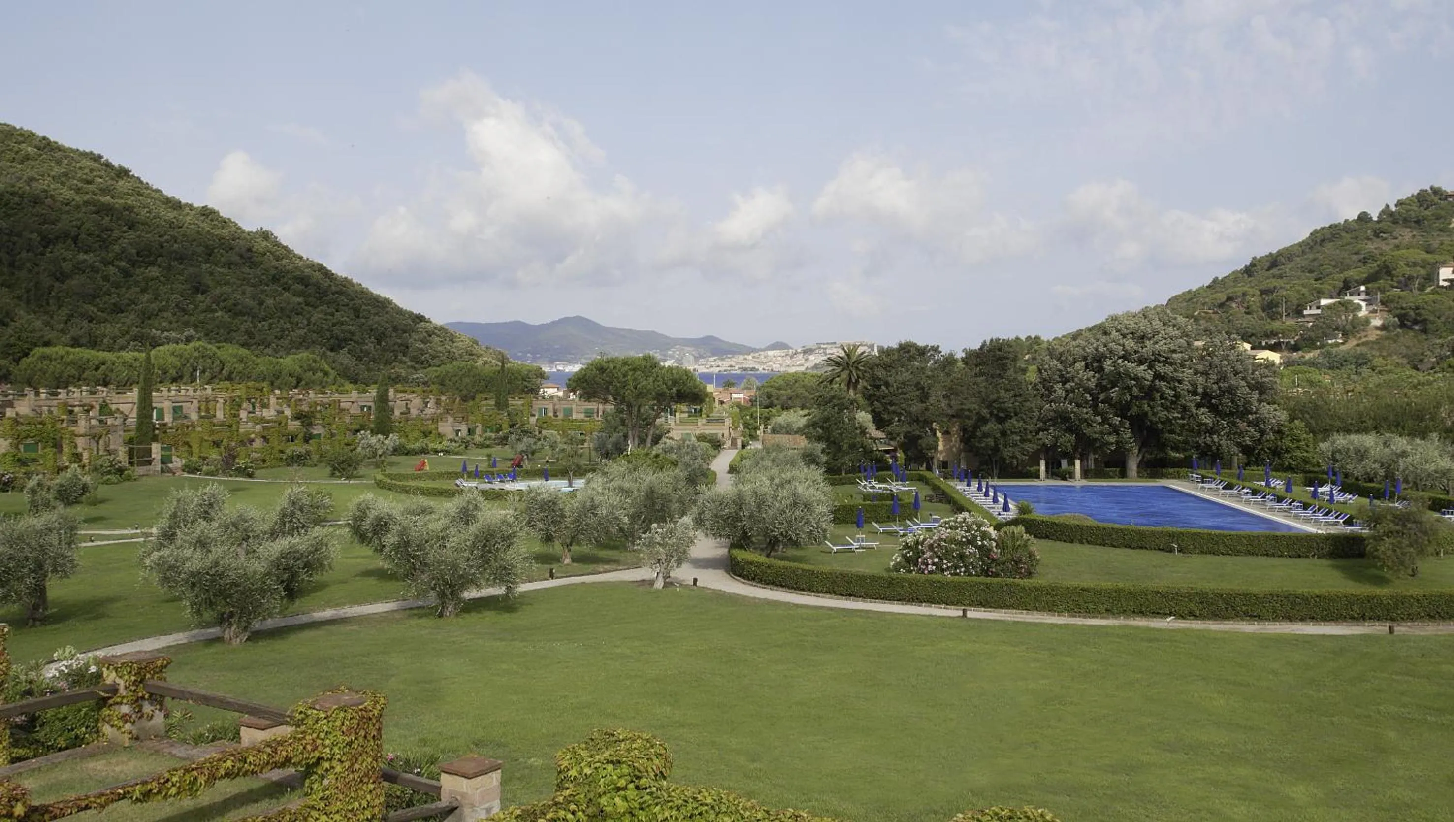 Garden in Hotel & Resort Sant'Anna Del Volterraio