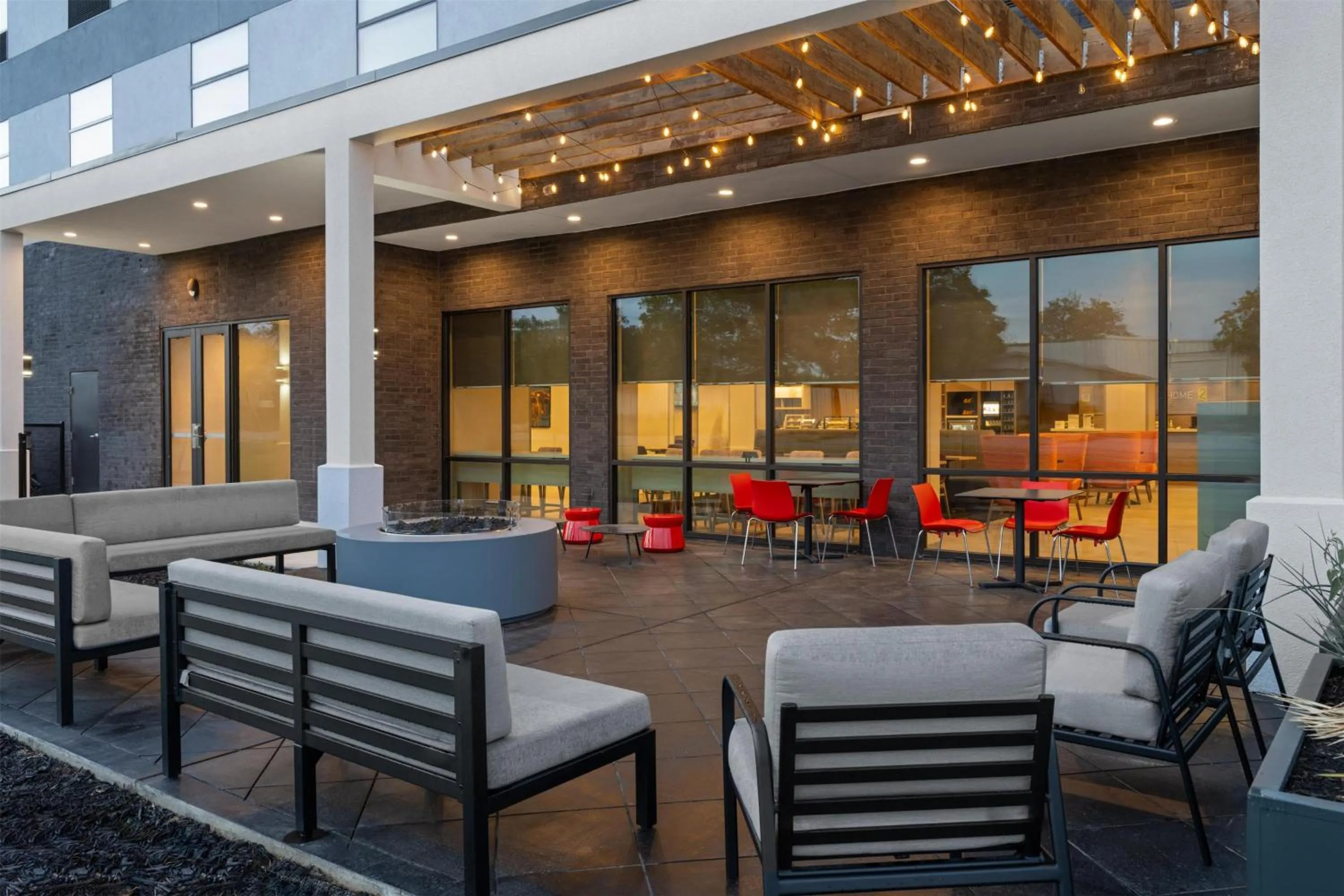Patio in Home2 Suites By Hilton Austin South
