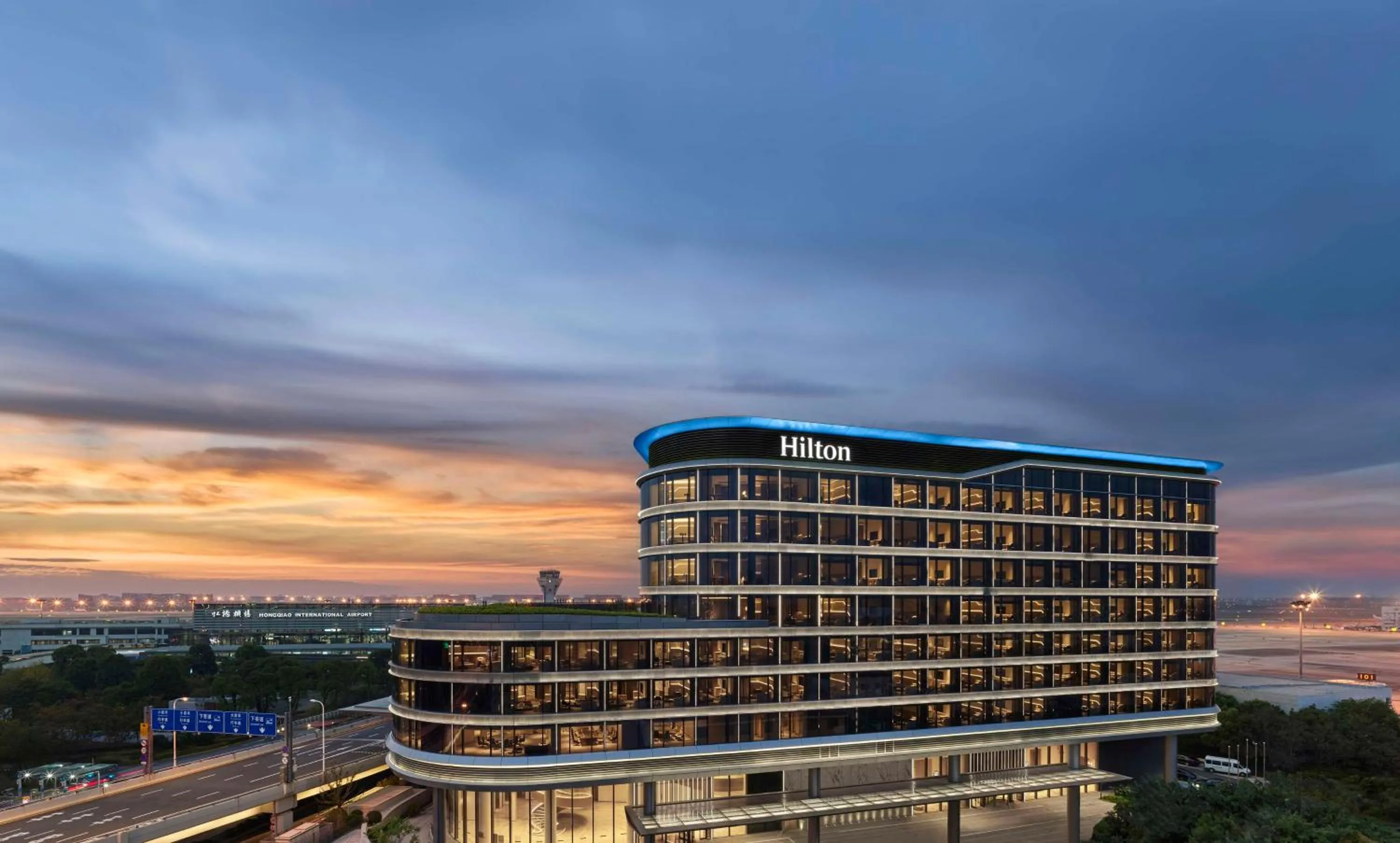 Property building in Hilton Shanghai Hongqiao International Airport