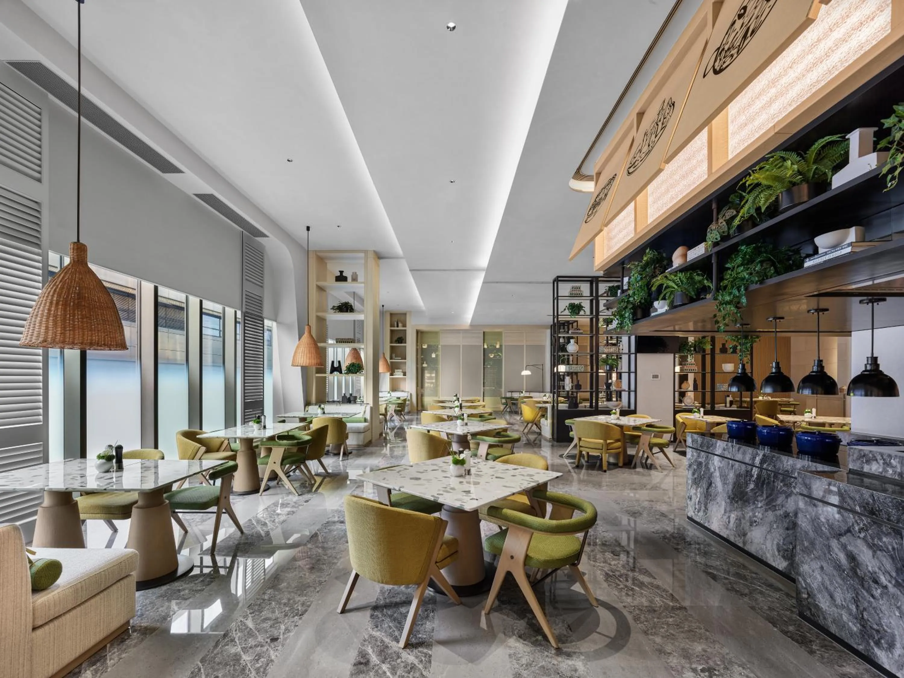 Restaurant/places to eat in Hilton Shanghai Hongqiao International Airport