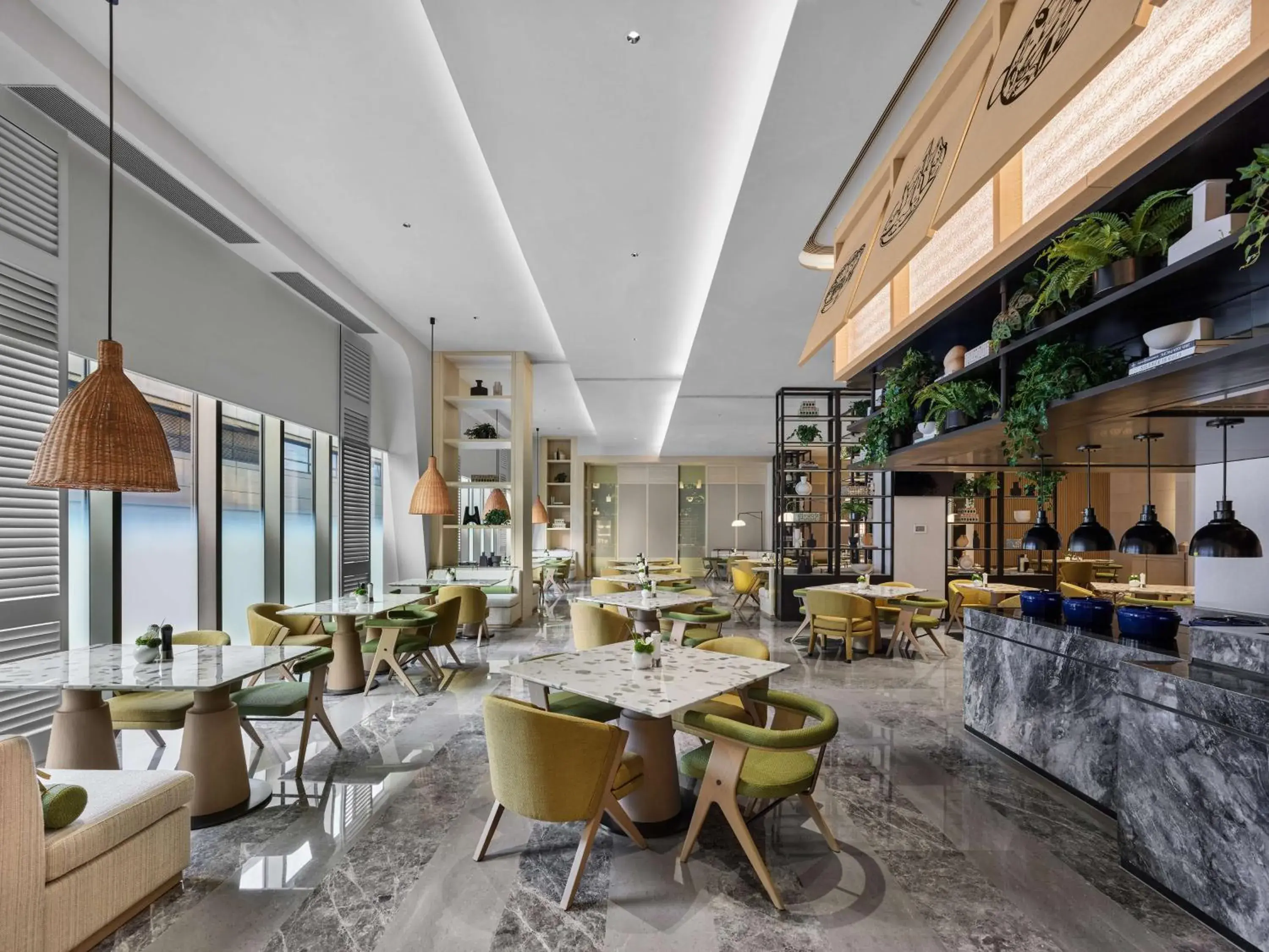 Restaurant/places to eat in Hilton Shanghai Hongqiao International Airport Restaurant/places to eat in Hilton Shanghai Hongqiao International Airport