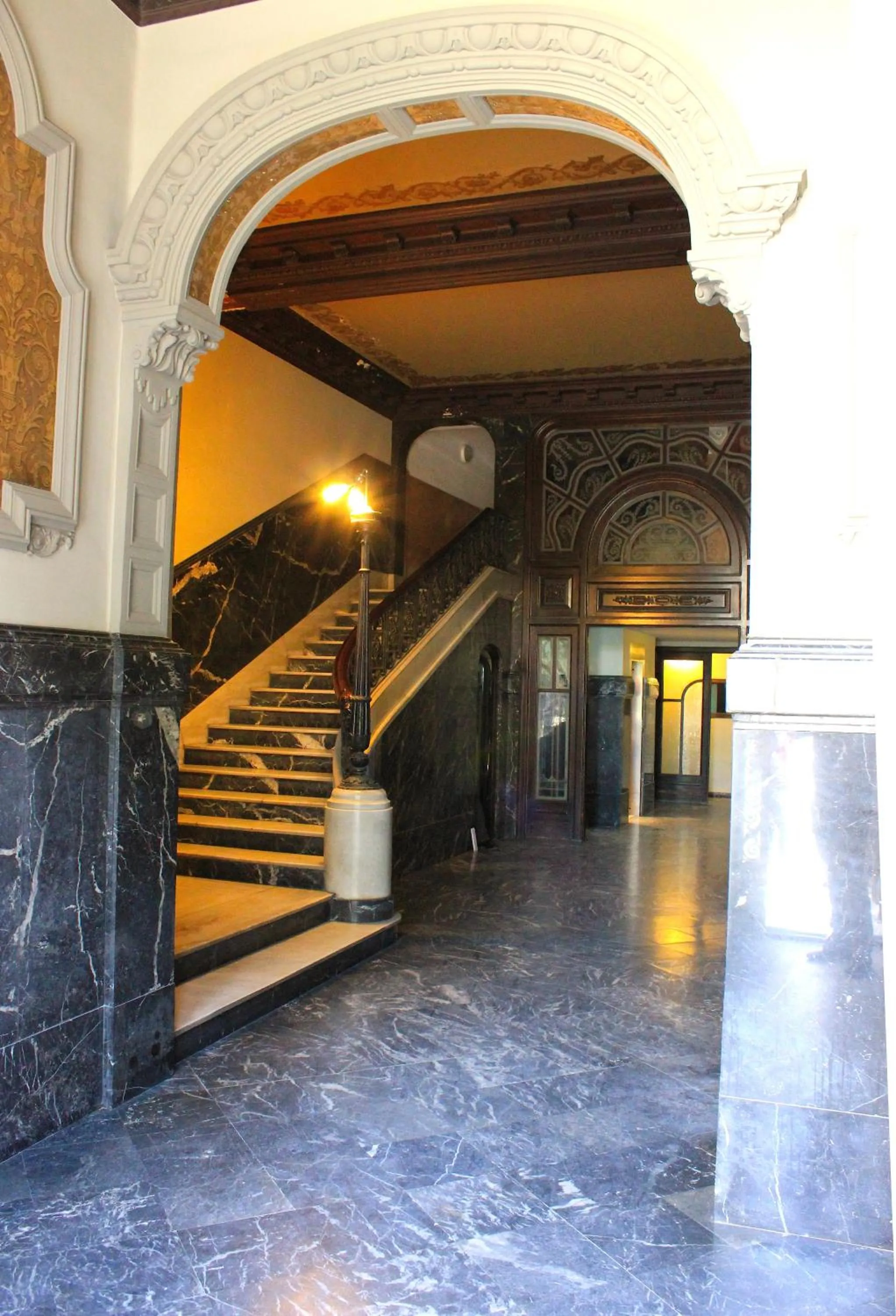 Facade/entrance in Hi Valencia Boutique