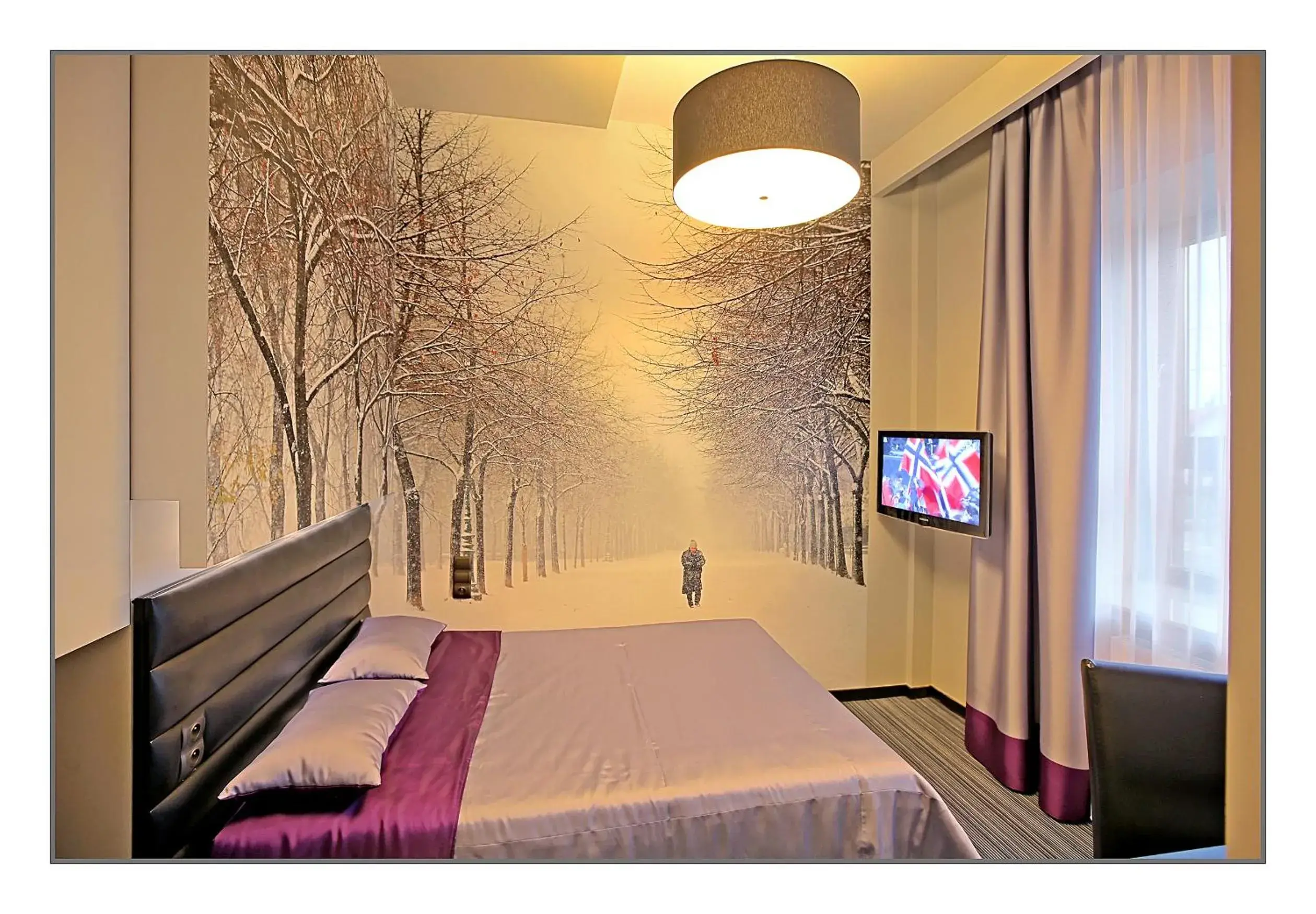 Deluxe Double Room - single occupancy in Villa Park Deluxe Double Room - single occupancy in Villa Park
